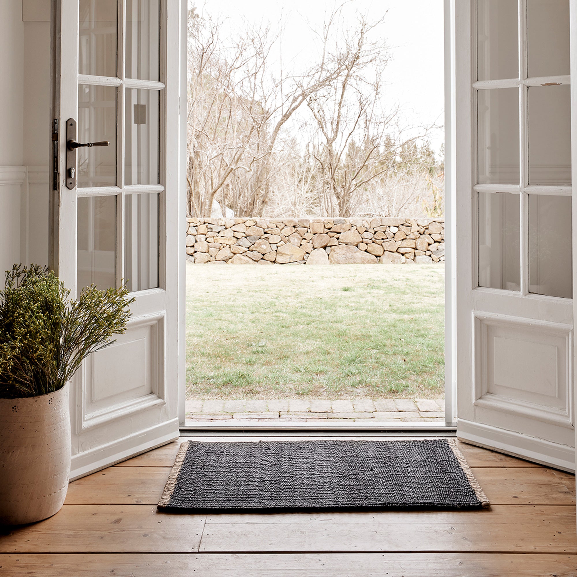 Nest Weave Entrance Mat - Charcoal