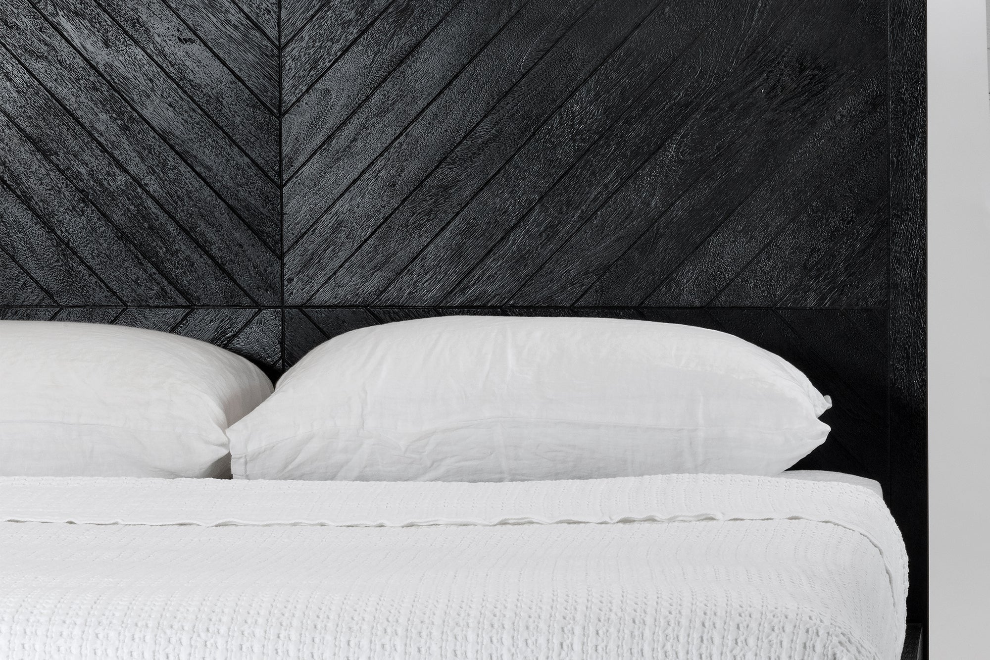 Tapestry Bed - Black