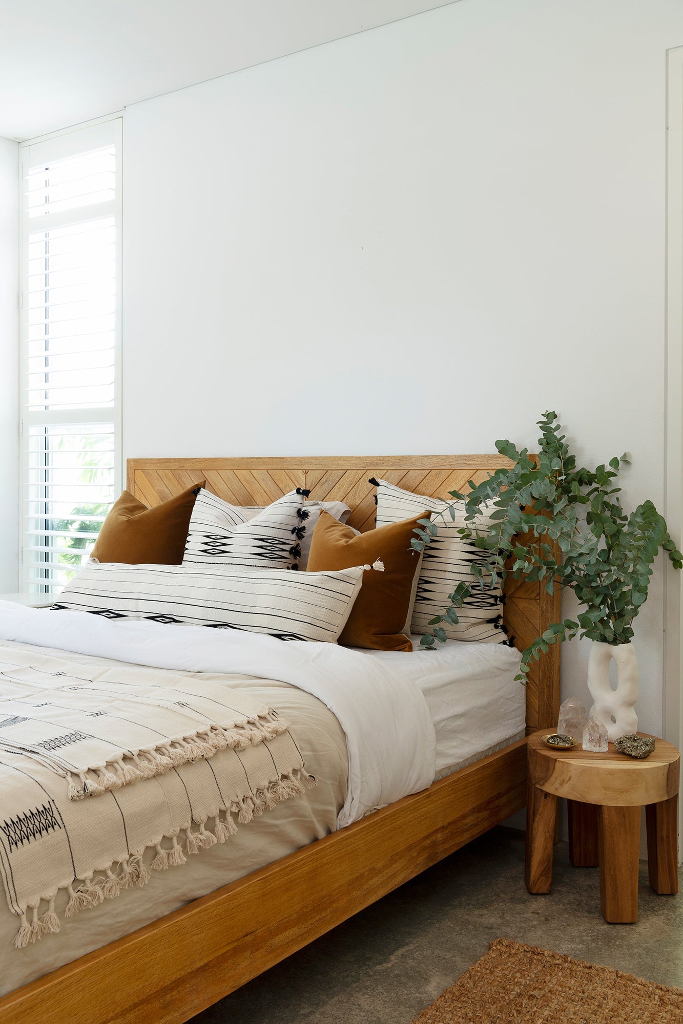 Tapestry Bed - Rustic Matte