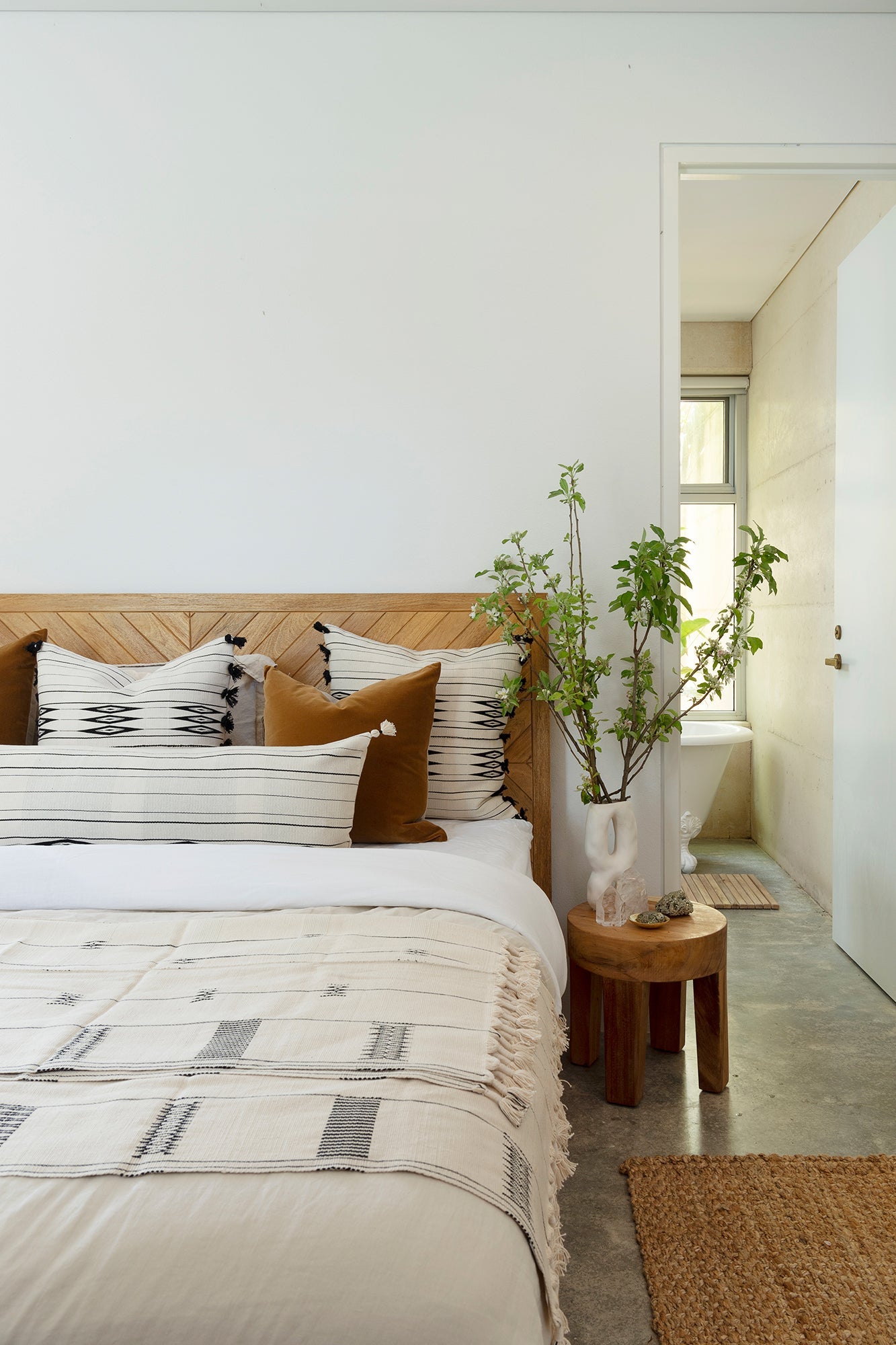 Tapestry Bed - Natural Sealed