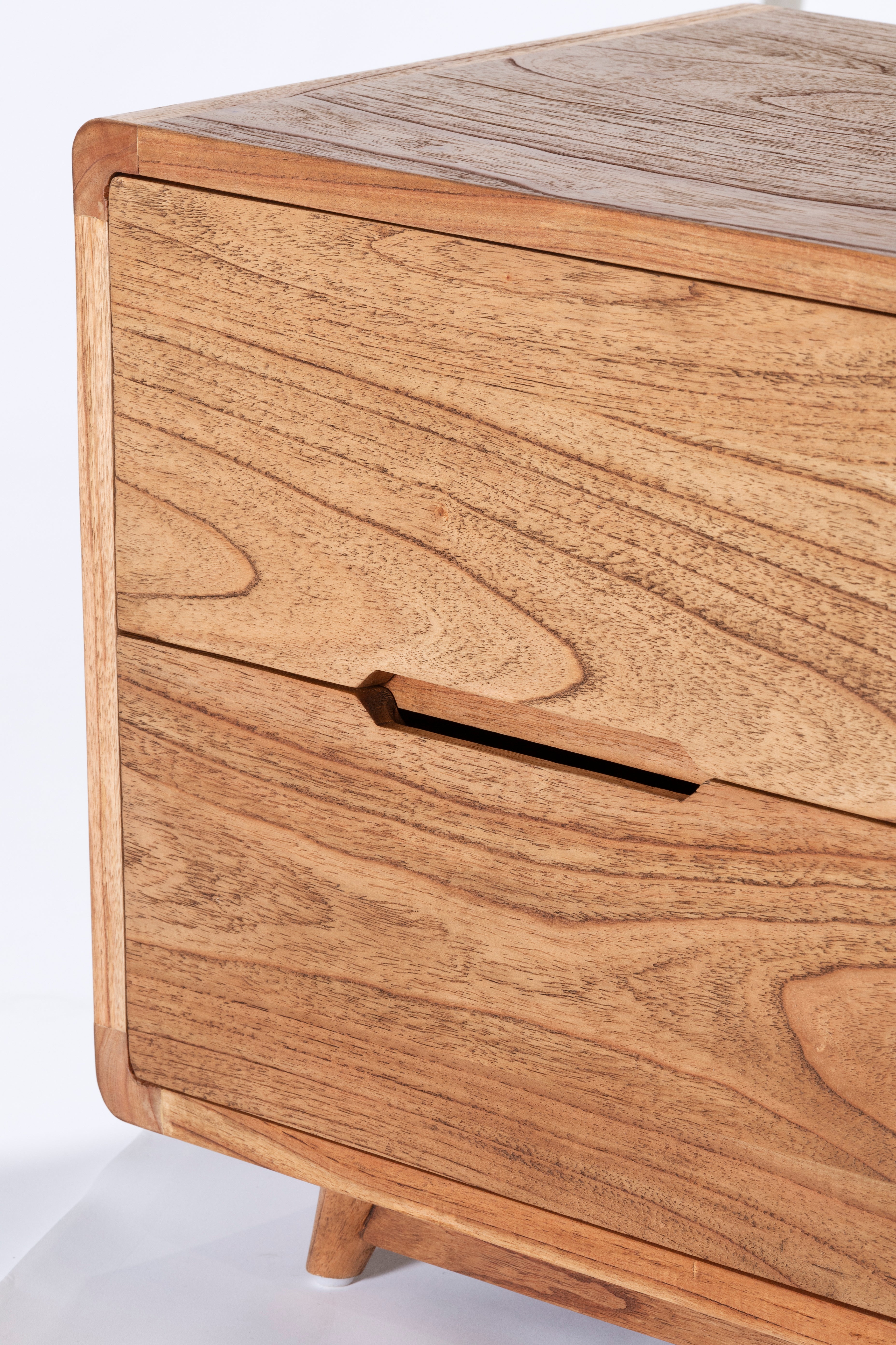 Penfolds Bedside - Antique Mindi