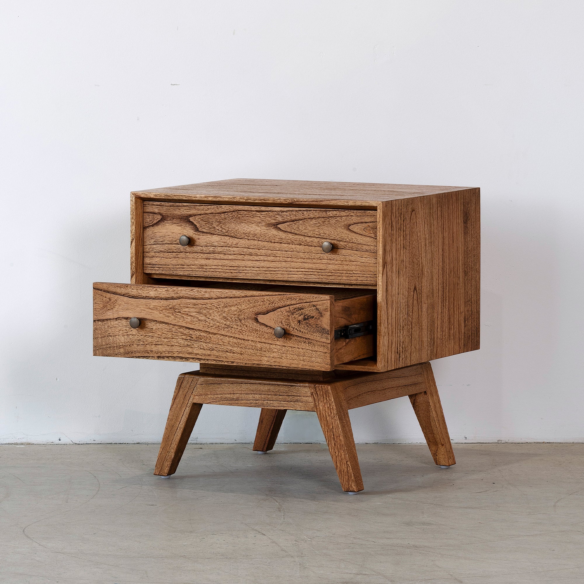 Sari Bedside - Antique Mindi