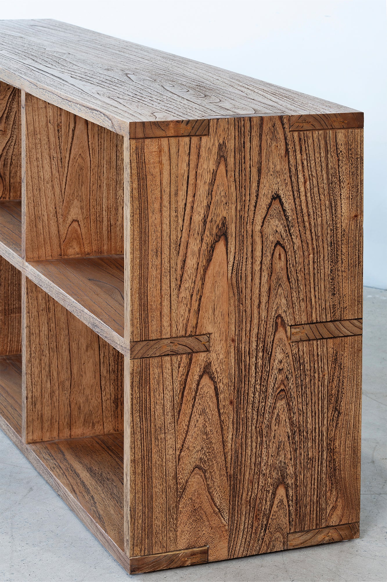 Maison Bookcase - Antique Mindi