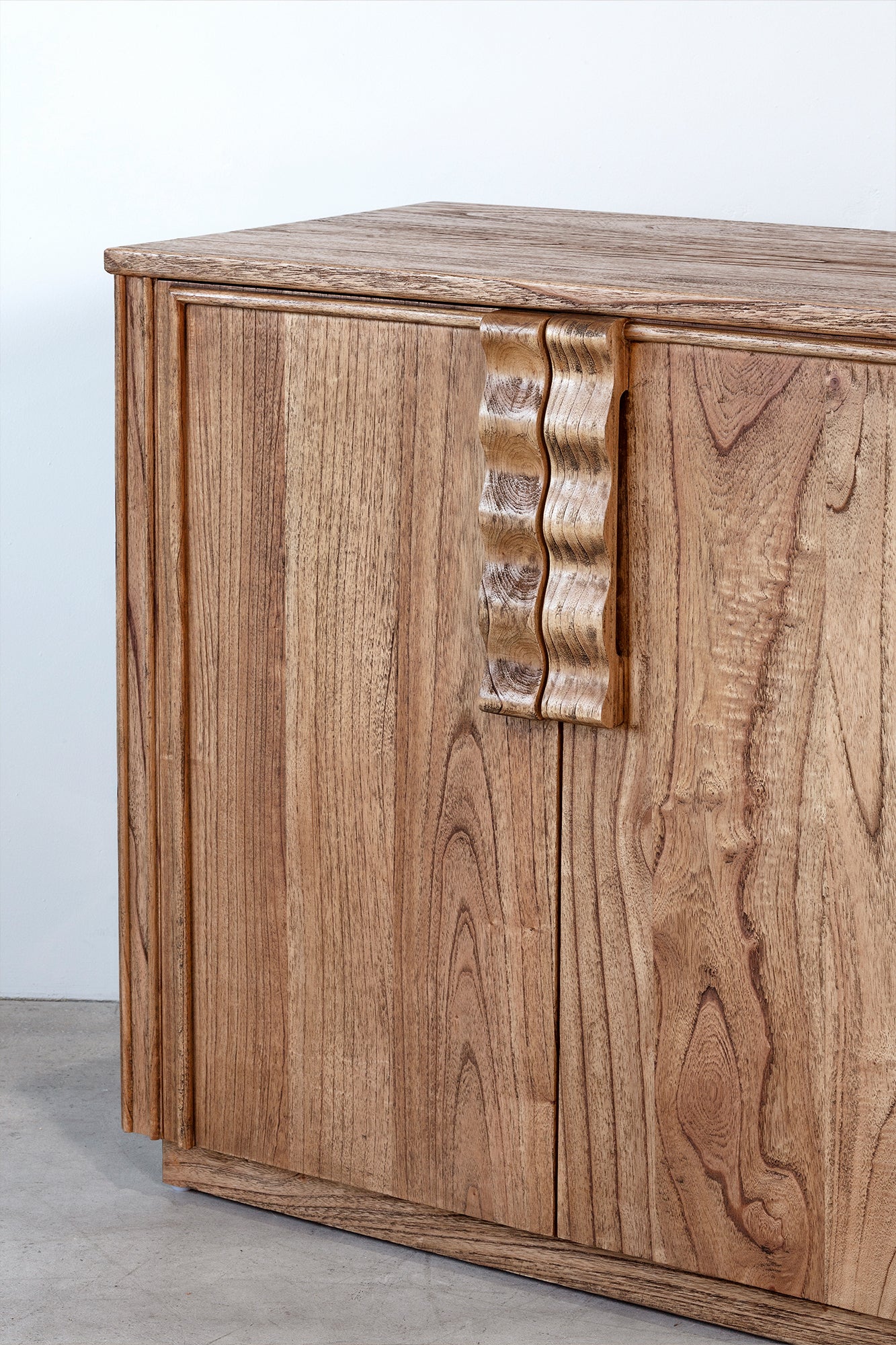 Astoria 4 Door Buffet - Antique Mindi