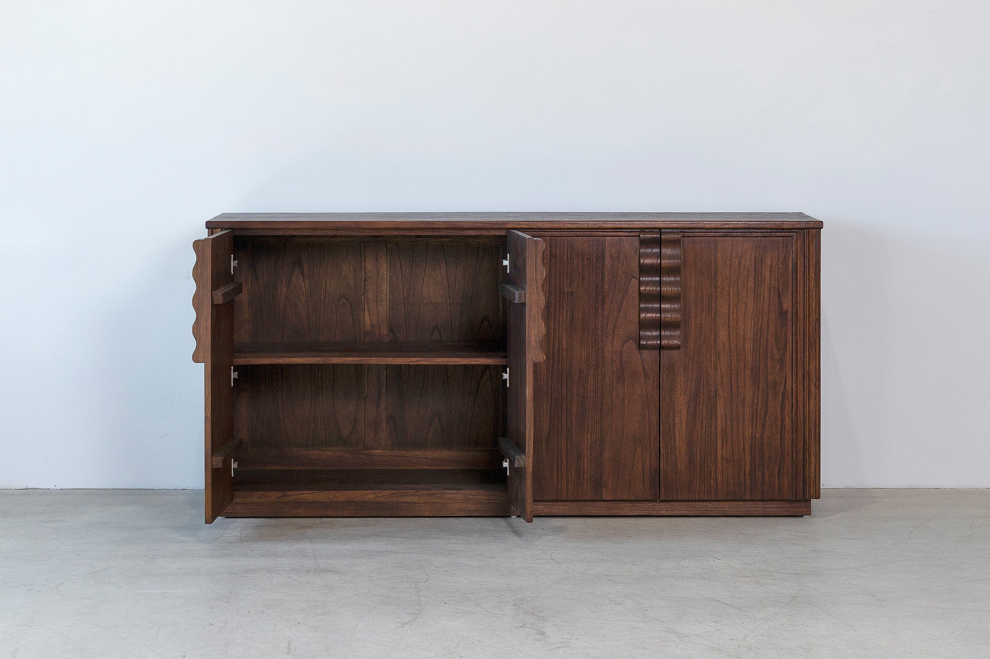 Astoria 4 Door Buffet - Rustic Walnut