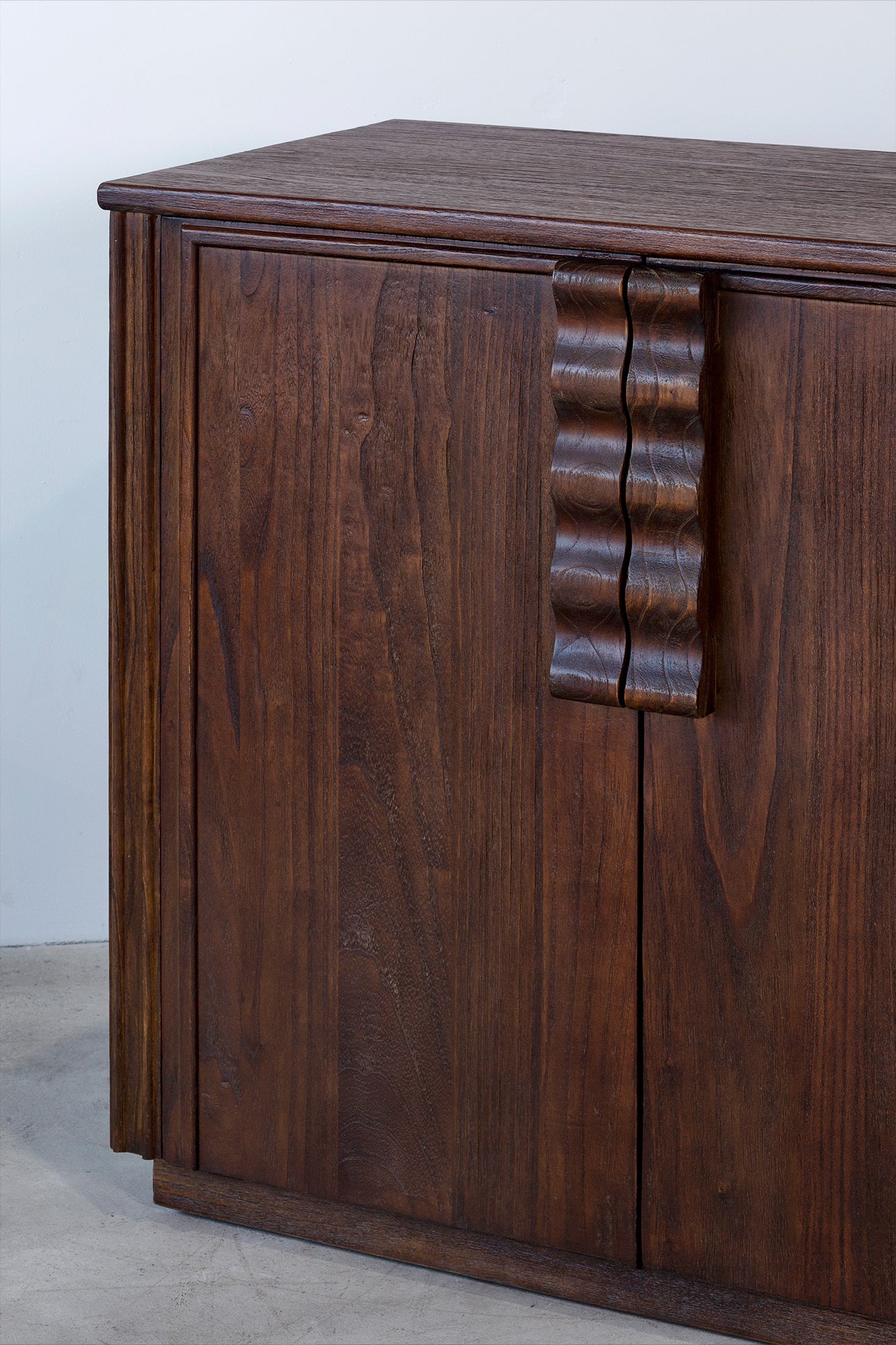 Astoria 4 Door Buffet - Rustic Walnut
