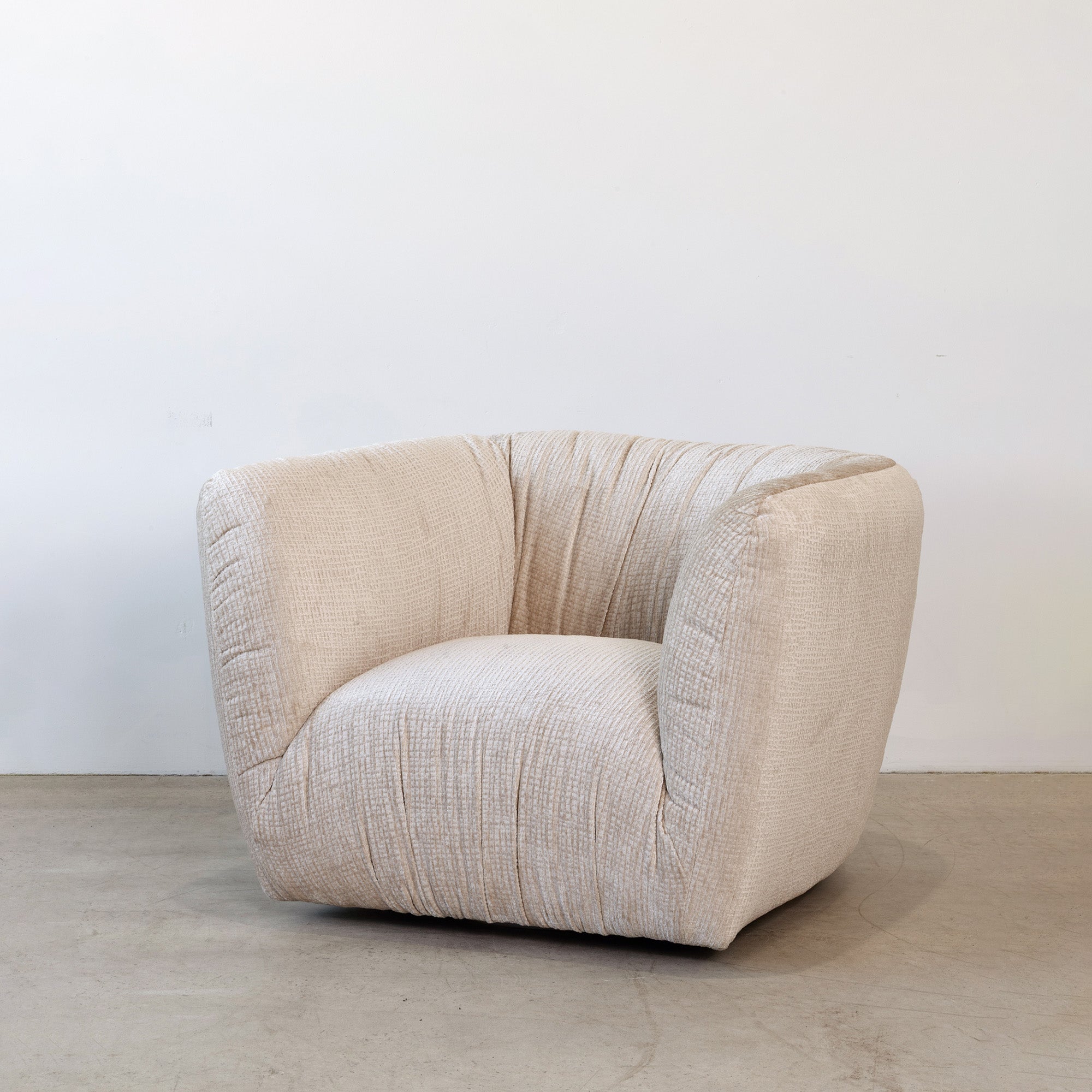 Astoria Swivel Chair - Natural