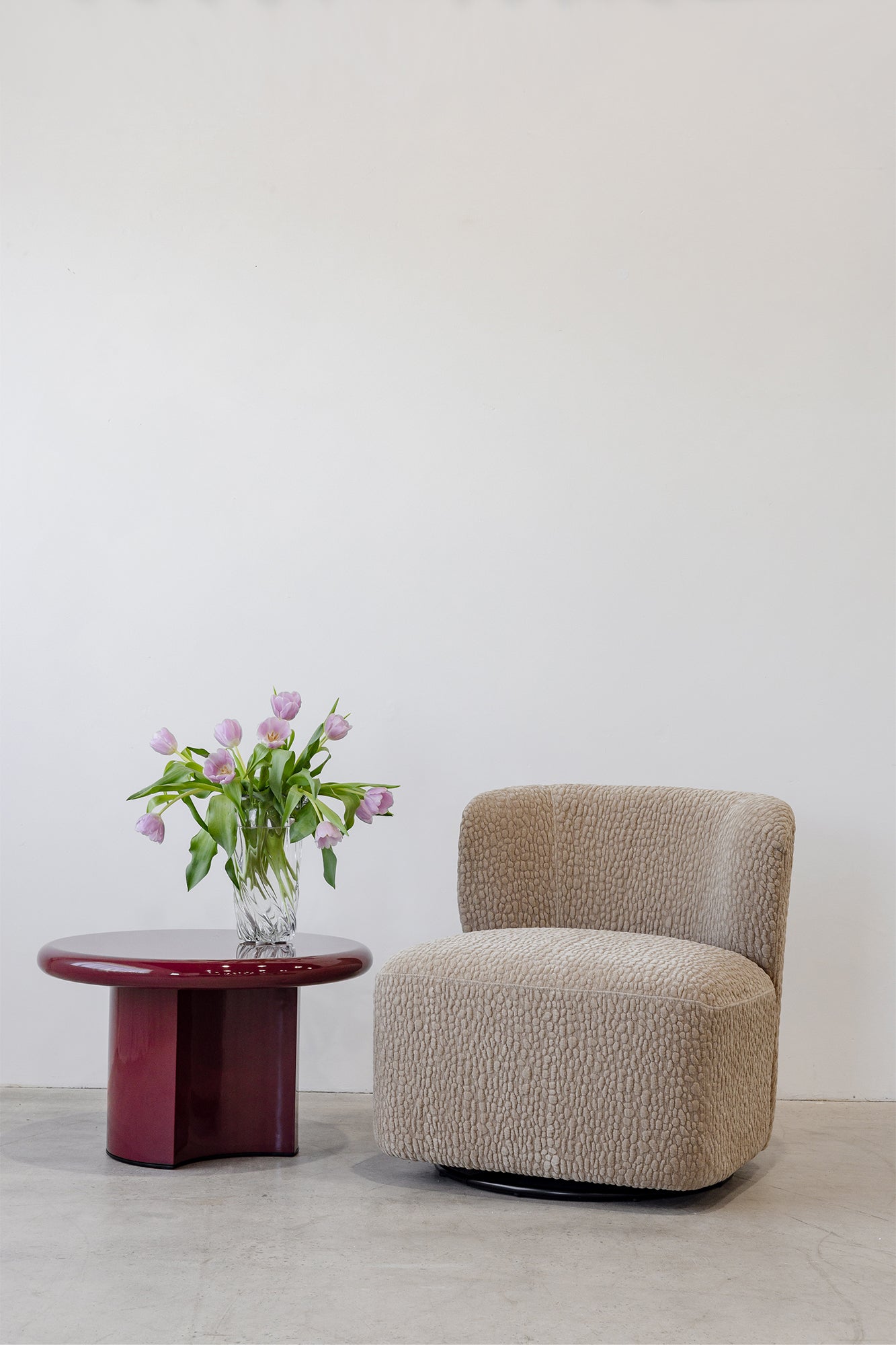 Knox Swivel Chair - Caramel