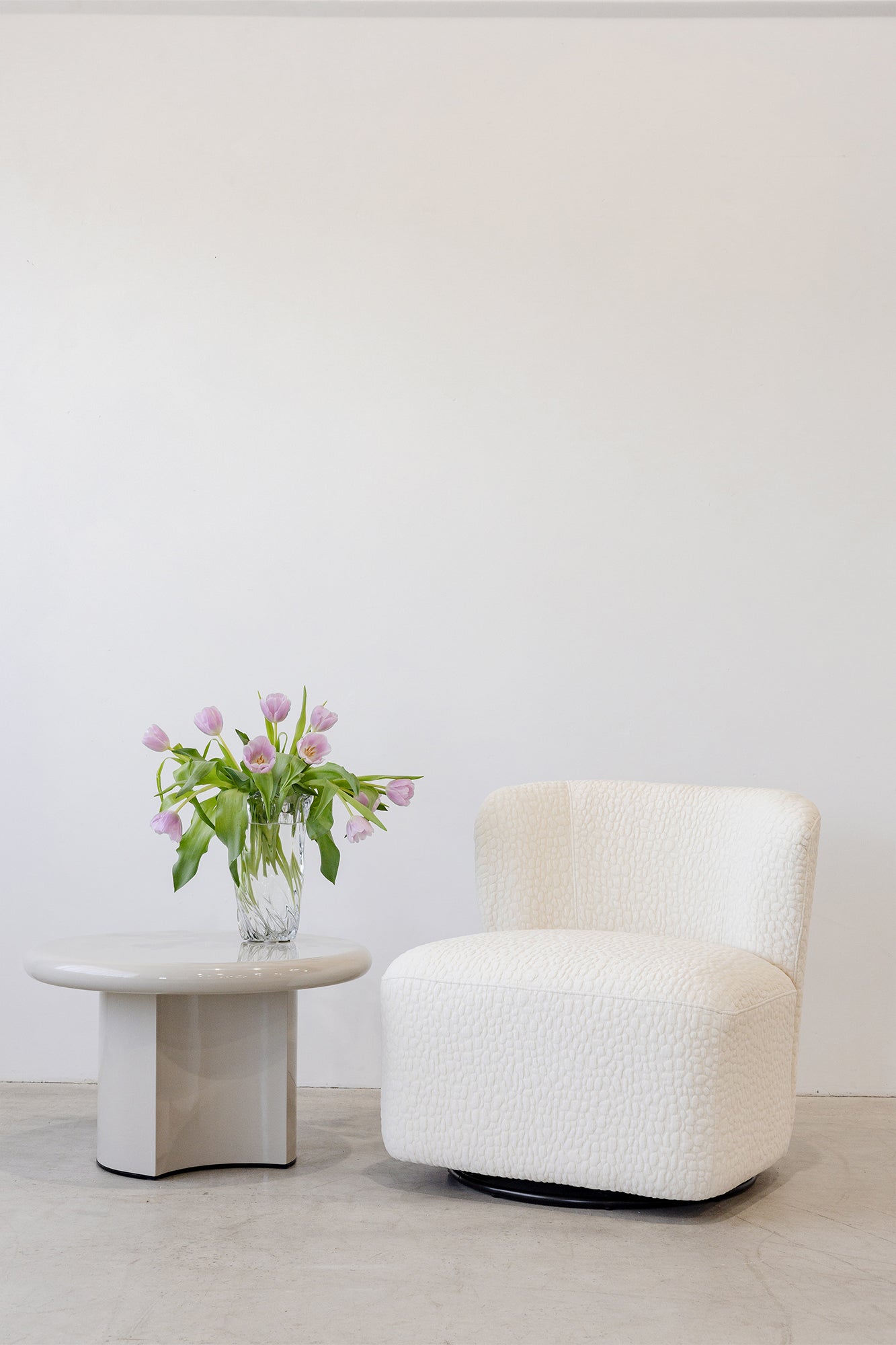 Knox Swivel Chair - Cream