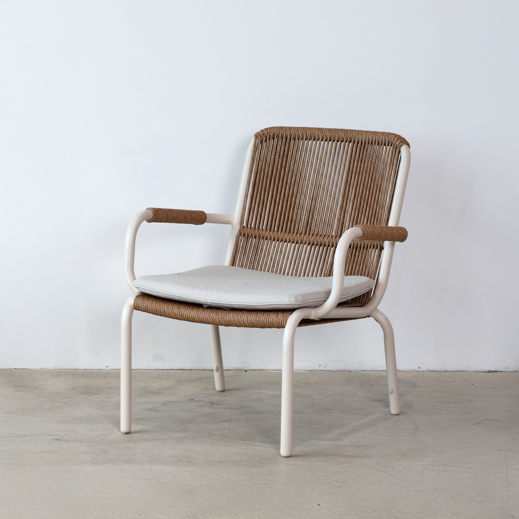 Pepps Outdoor Chair