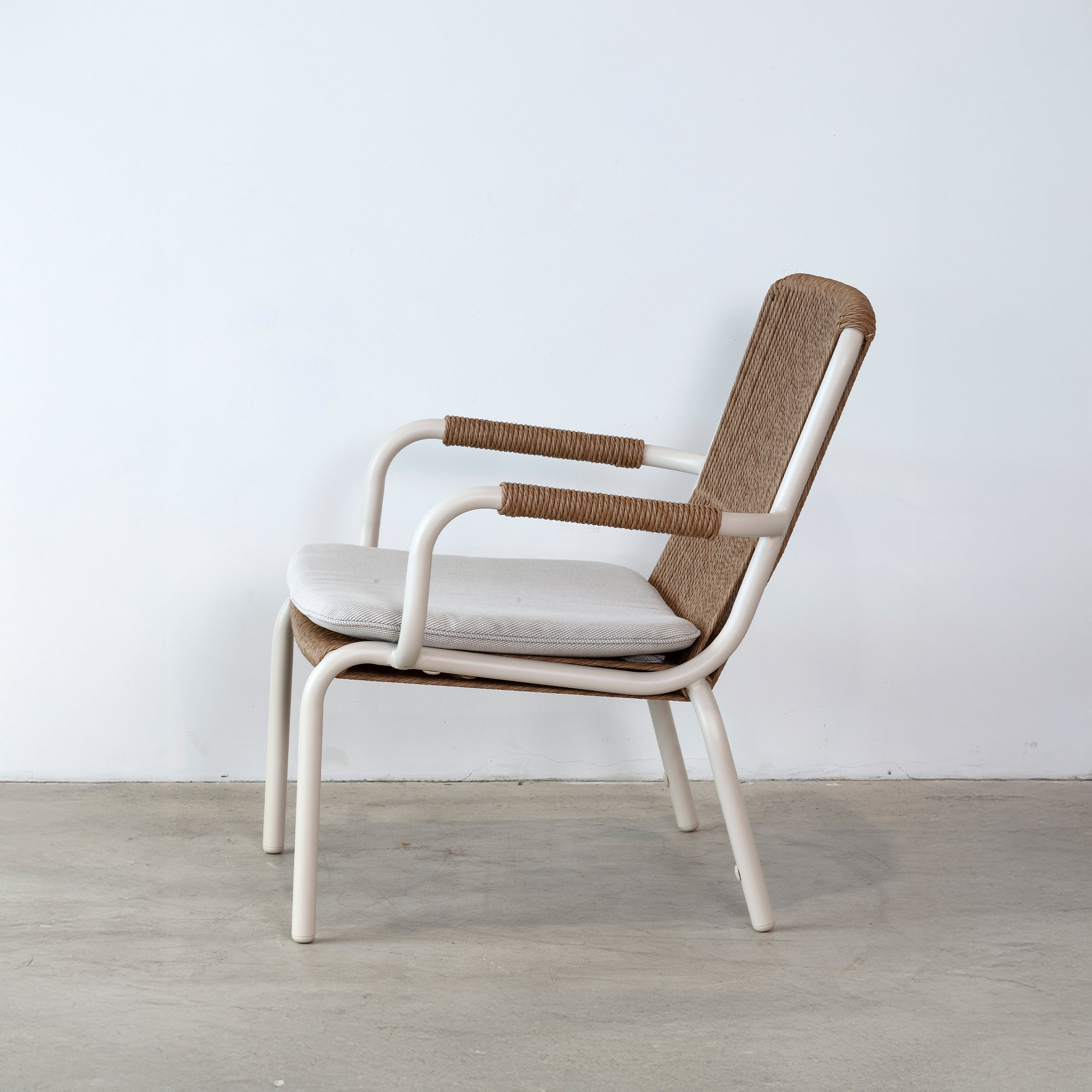 Pepps Outdoor Chair