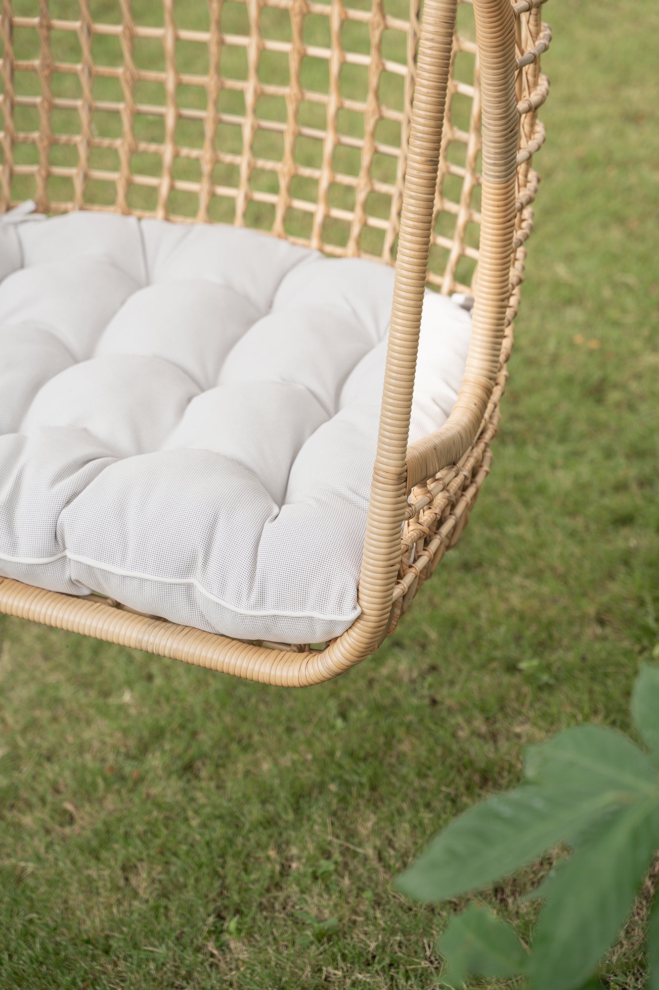 Skye Outdoor Hanging Chair - Natural