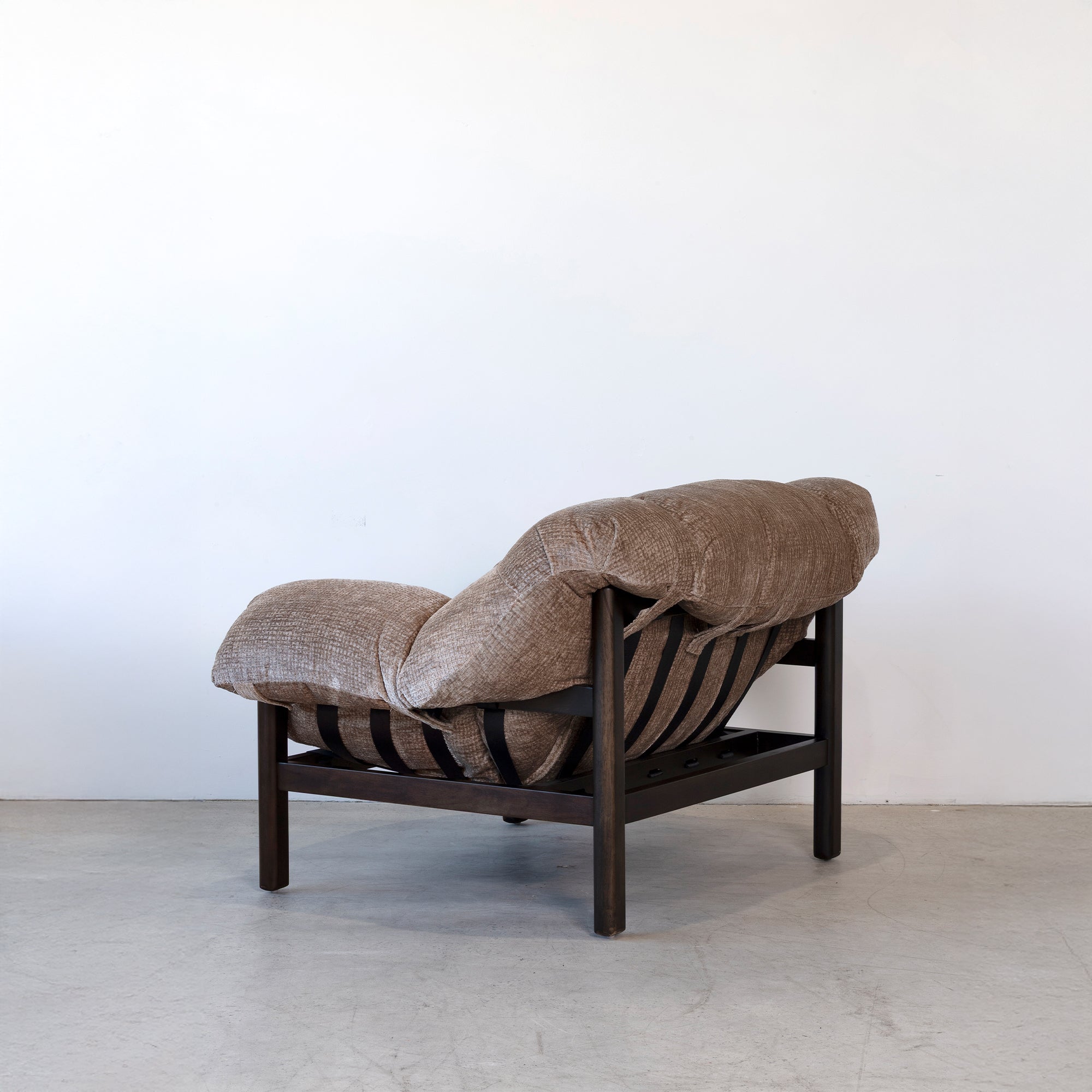 Wolfe Lounge Chair - Taupe