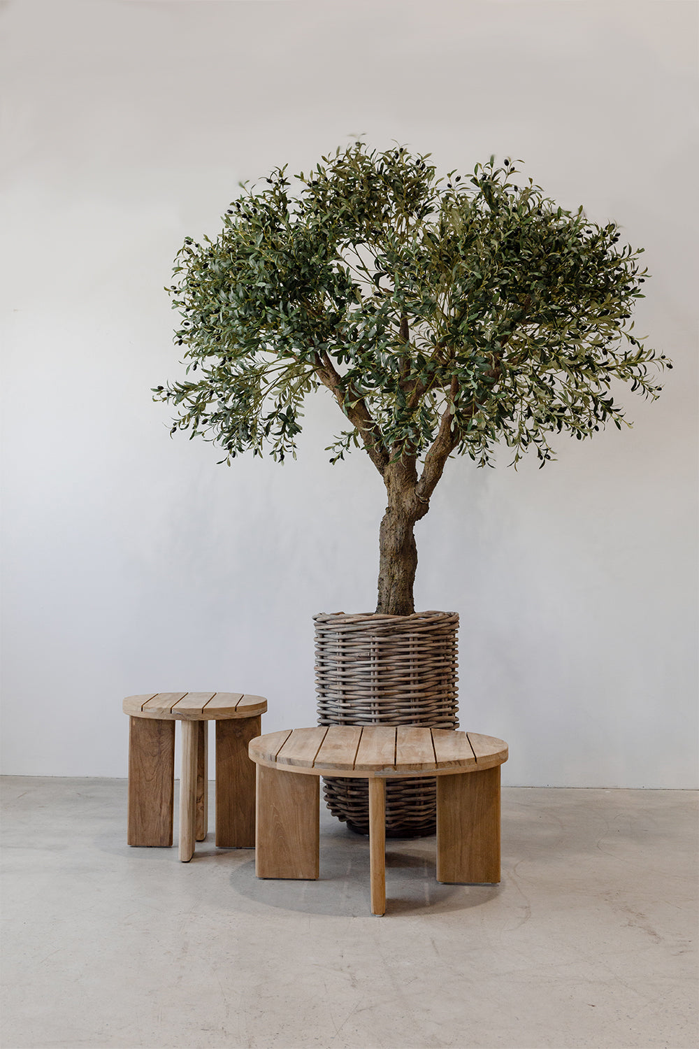 West Outdoor Coffee Table - Teak