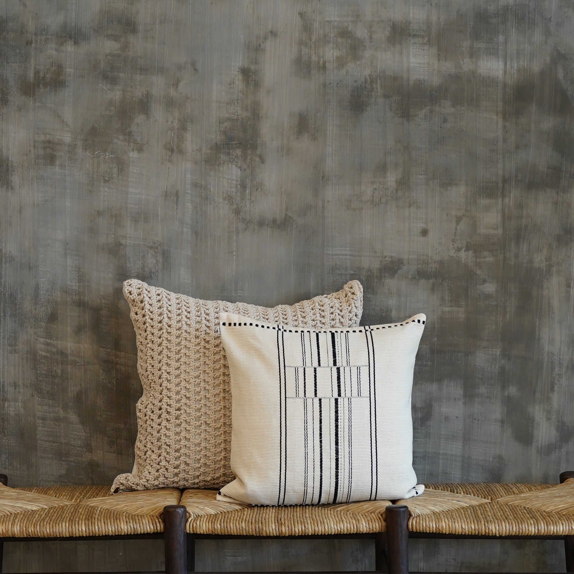 Heirloom Cushion - Divar