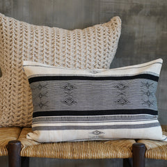 Heirloom Cushion - Vypeen
