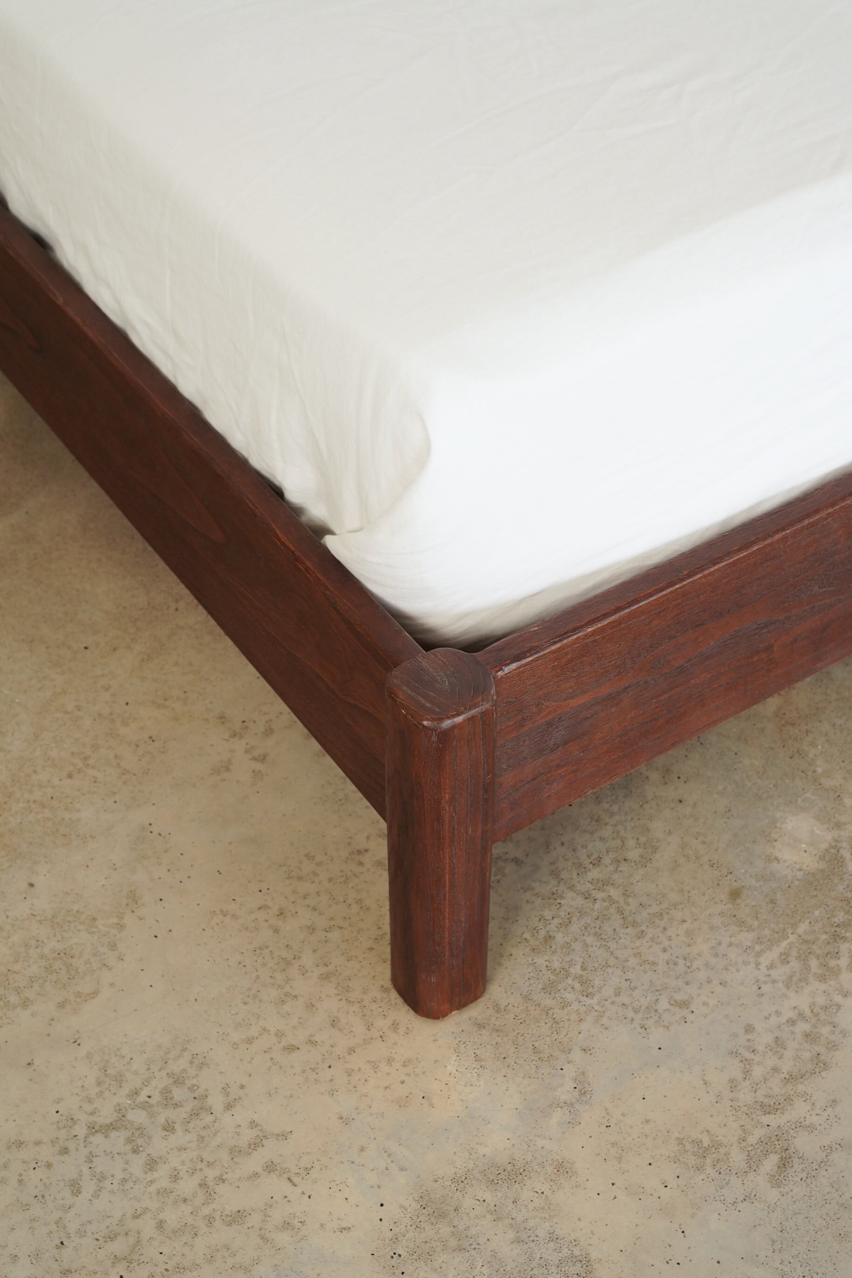 Holly Bed - Rustic Walnut