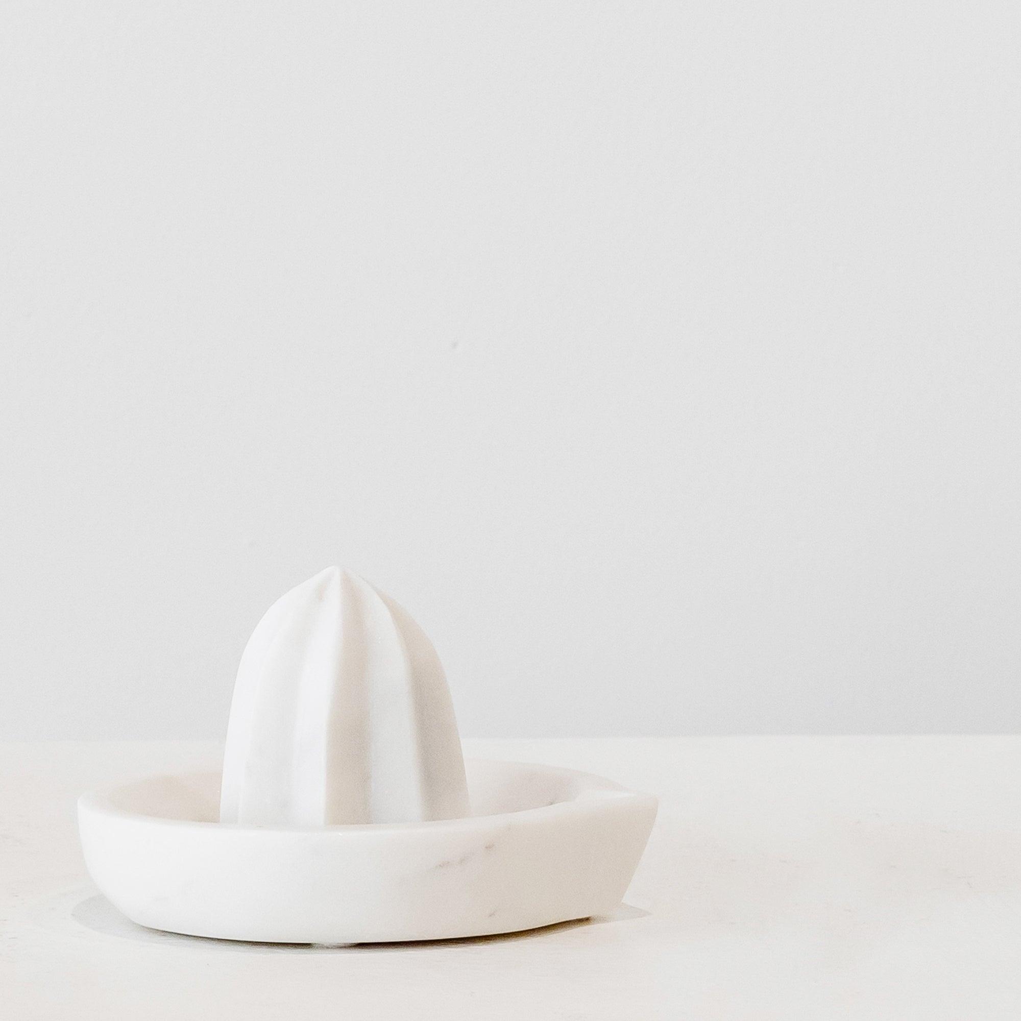 Ribbed Marble Citrus Juicer