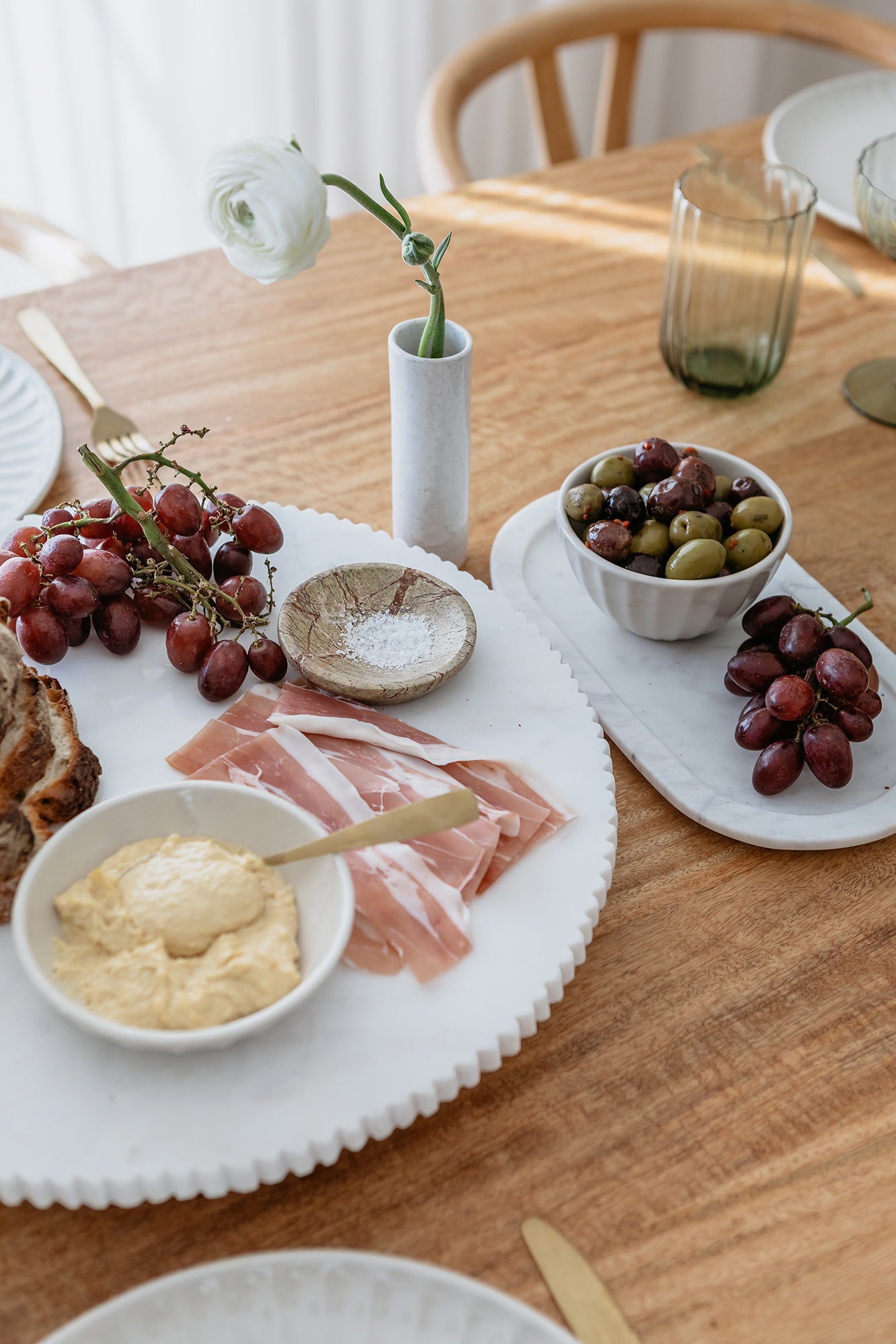 Marble Rounded Tray - White