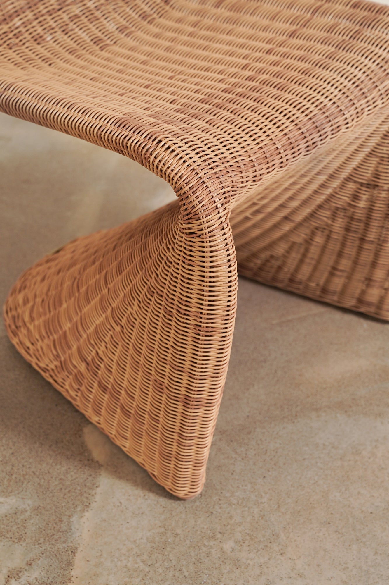 Serpent Outdoor Dining Chair
