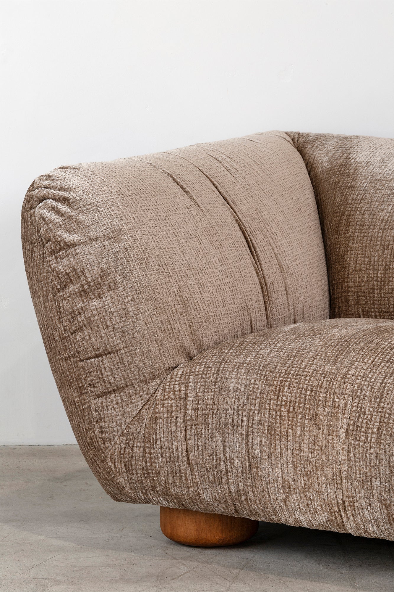 Astoria Sofa - Taupe