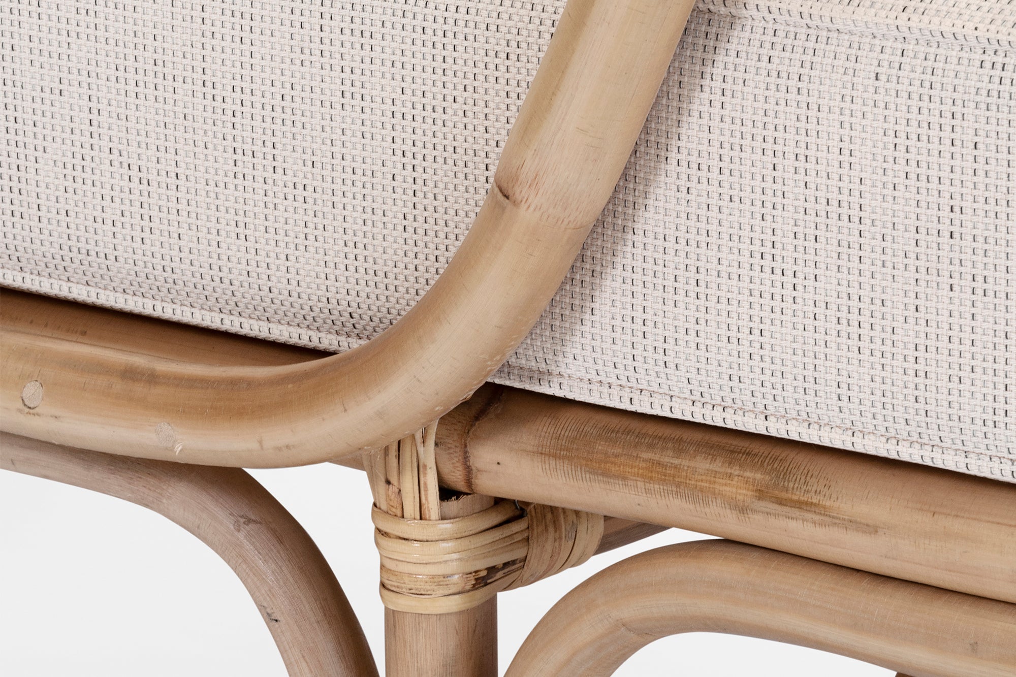 Avalon Daybed - Natural/Bahama Sand