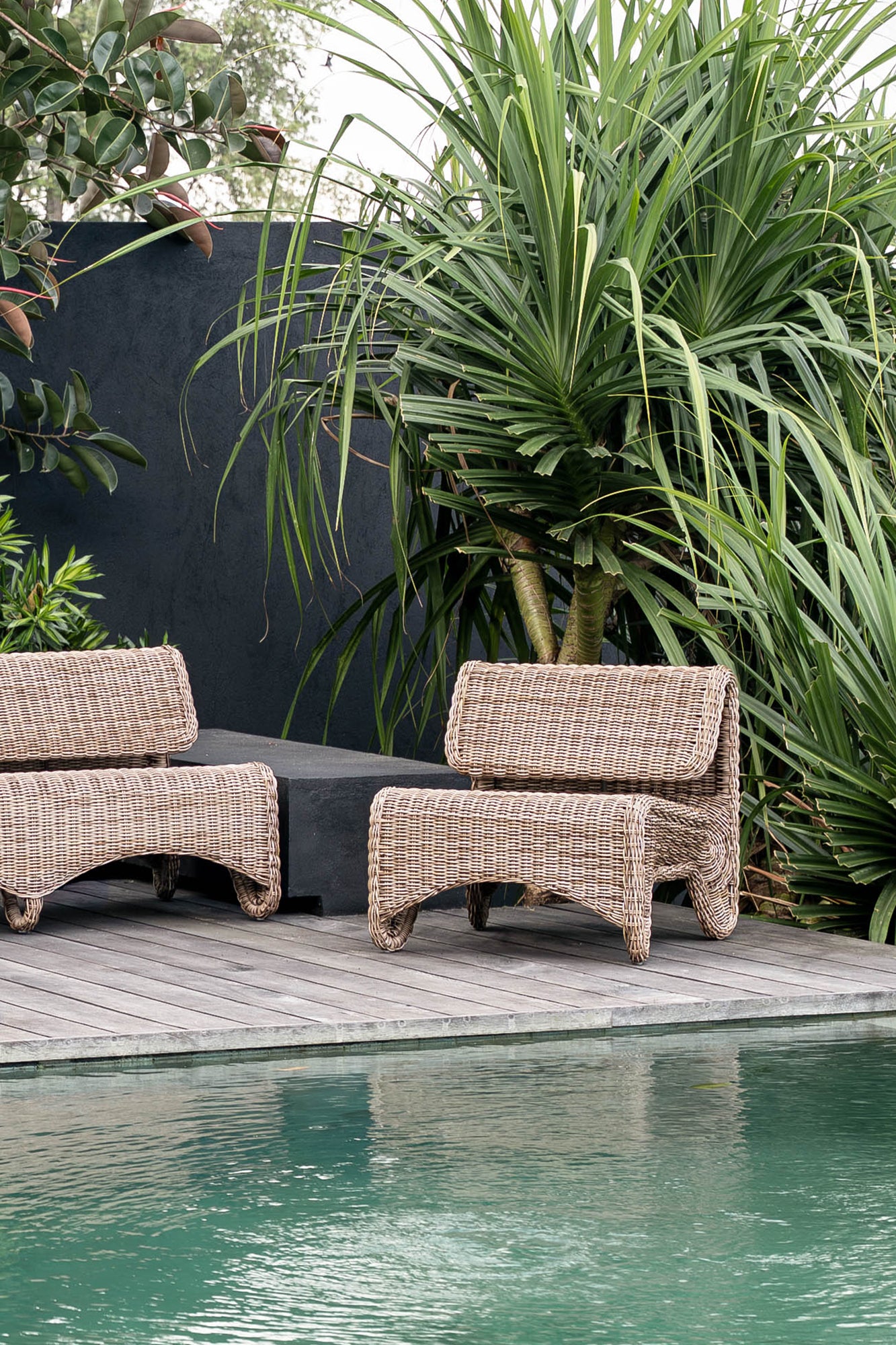 Zaza Outdoor Chair - Husk Round Weave