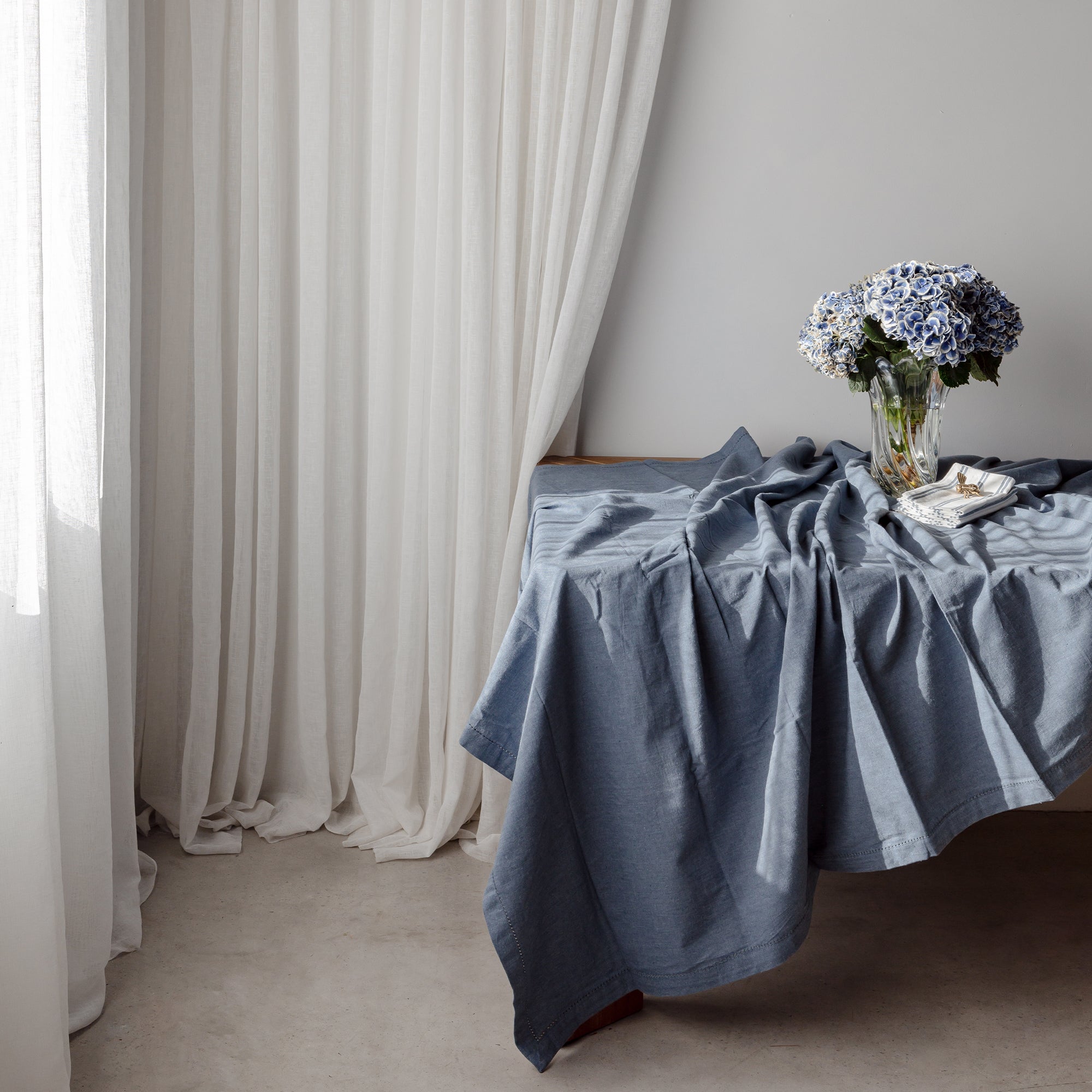 Monaco Tablecloth & Serviettes - Denim