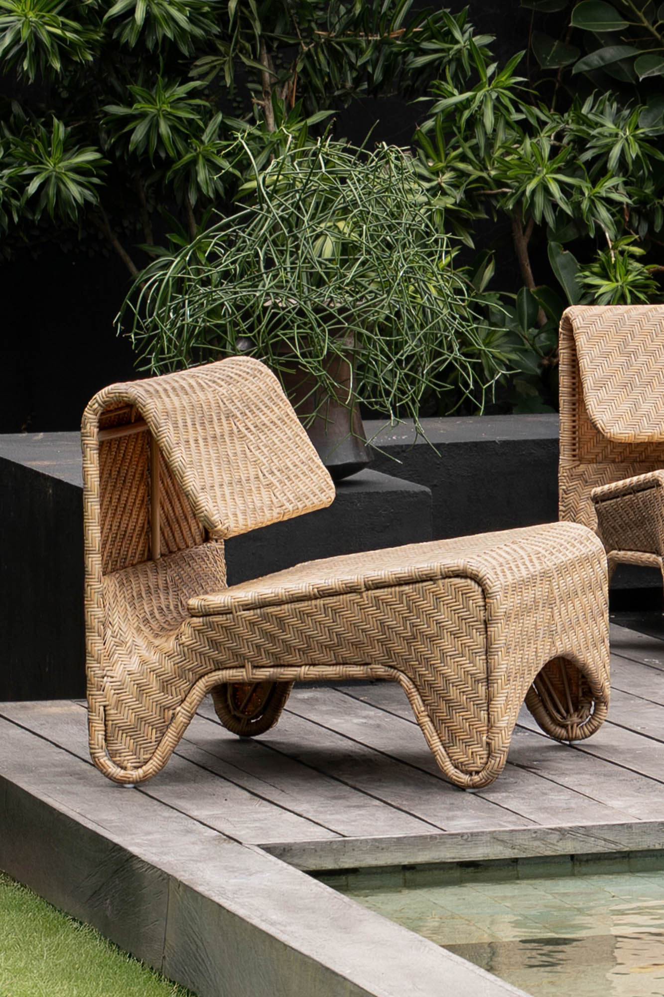 Zaza Outdoor Chair - Natural Hex Weave