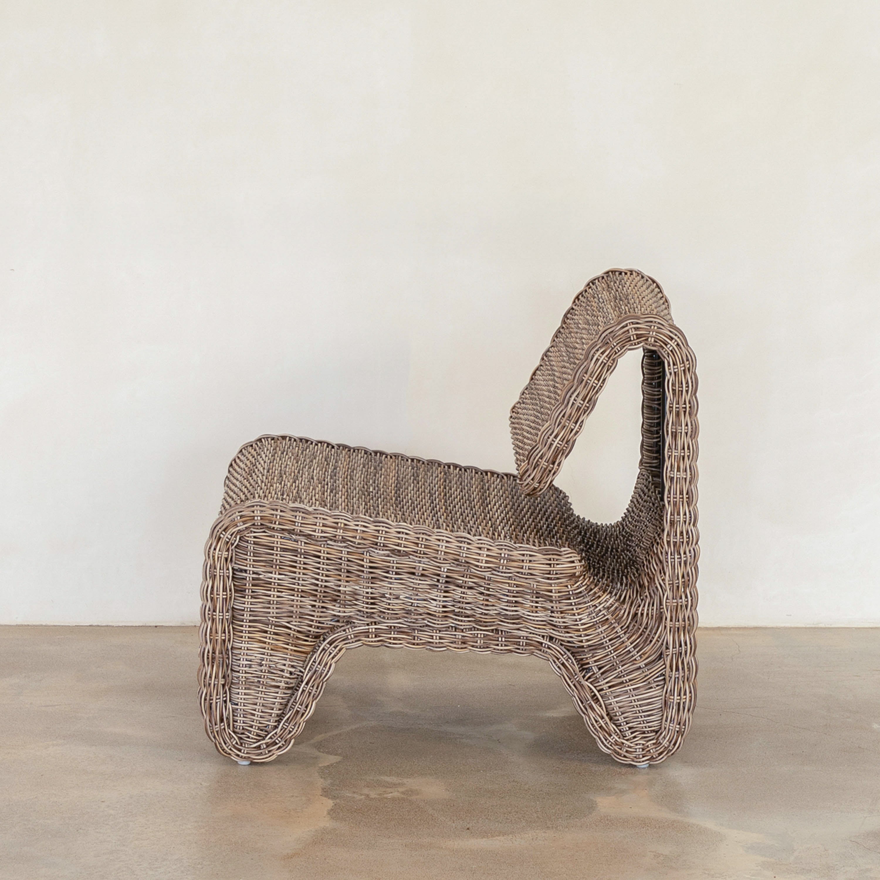 Zaza Outdoor Chair - Husk Round Weave