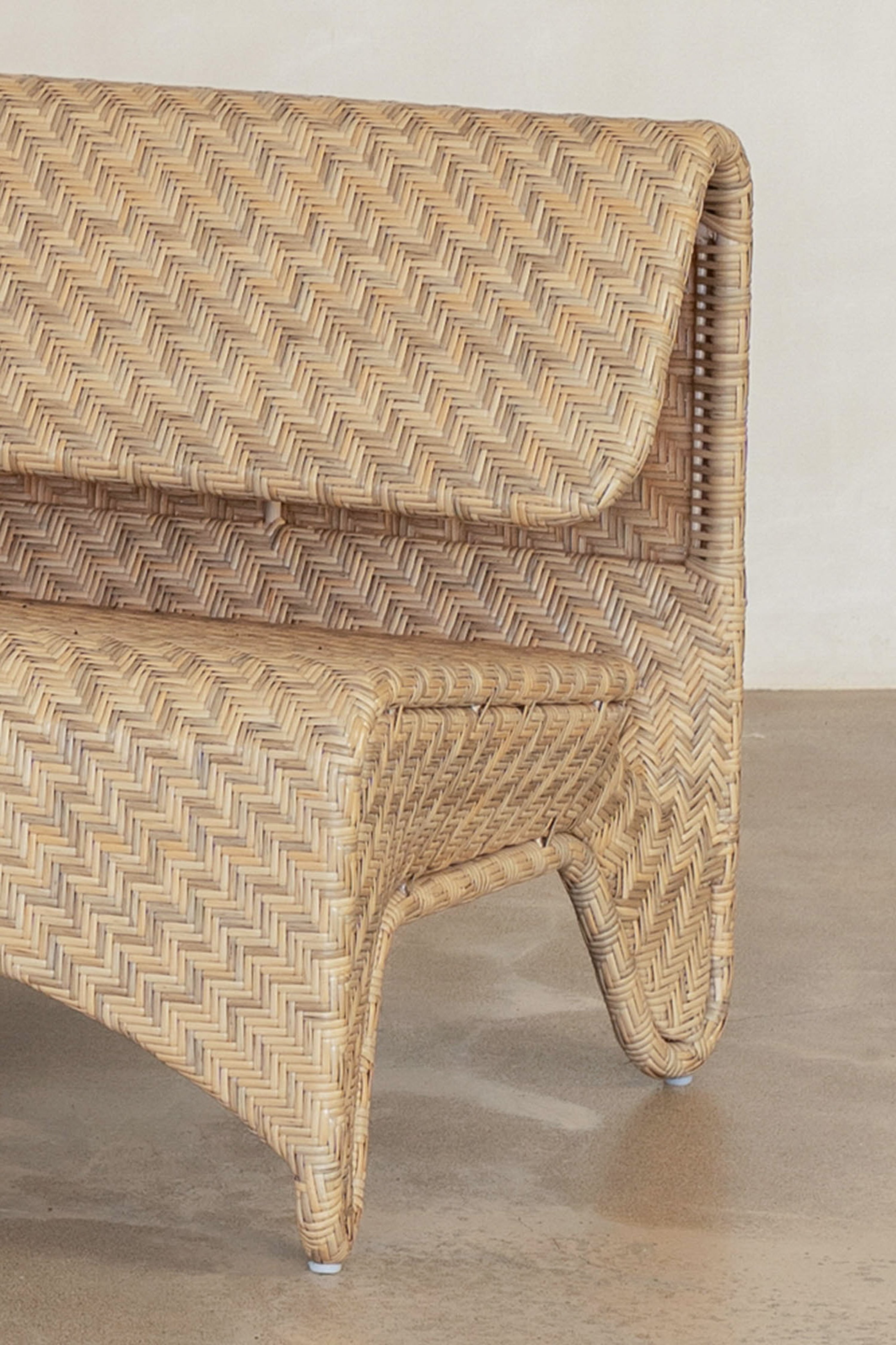 Zaza Outdoor Sofa - Natural Hex Weave