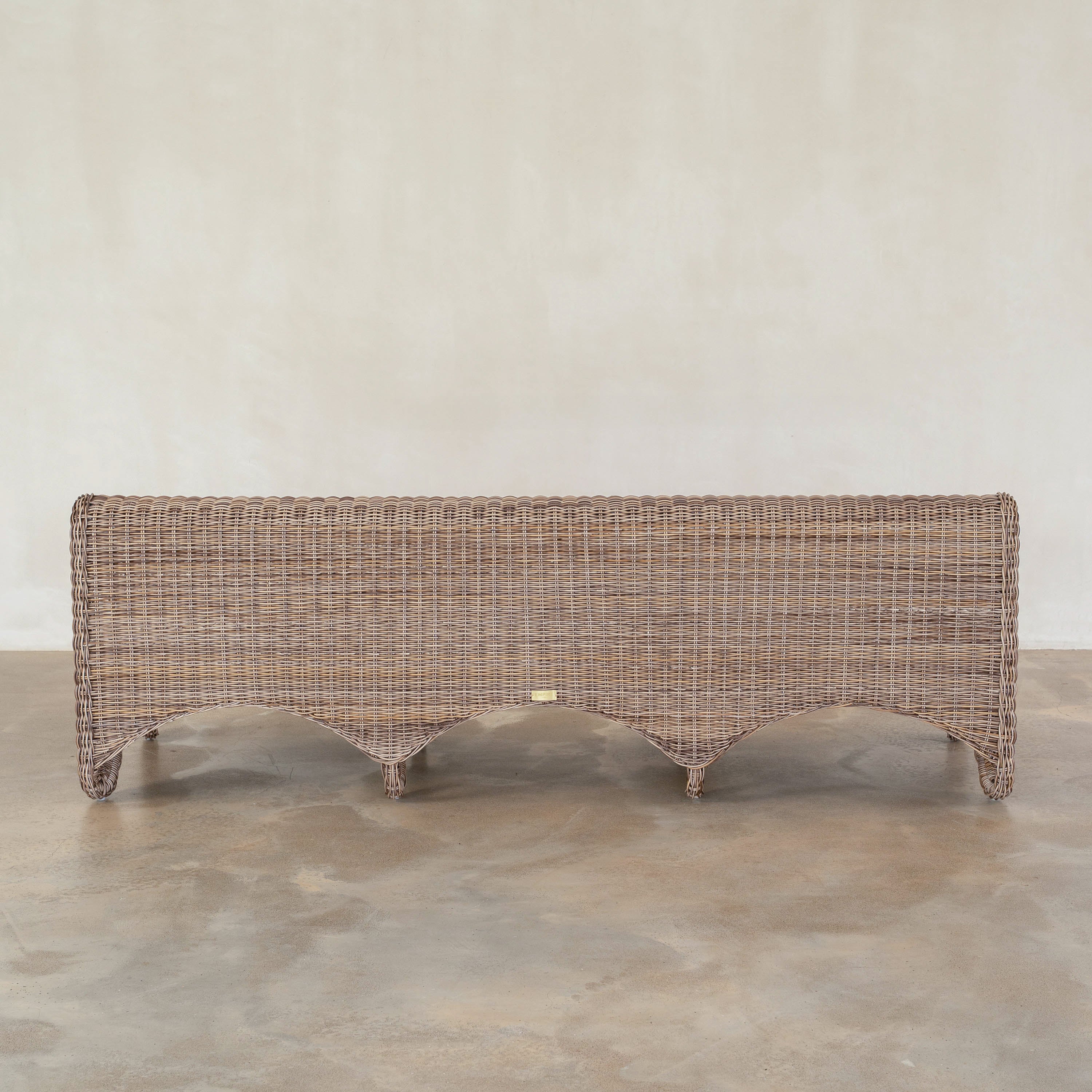 Zaza Outdoor Sofa - Husk Round Weave