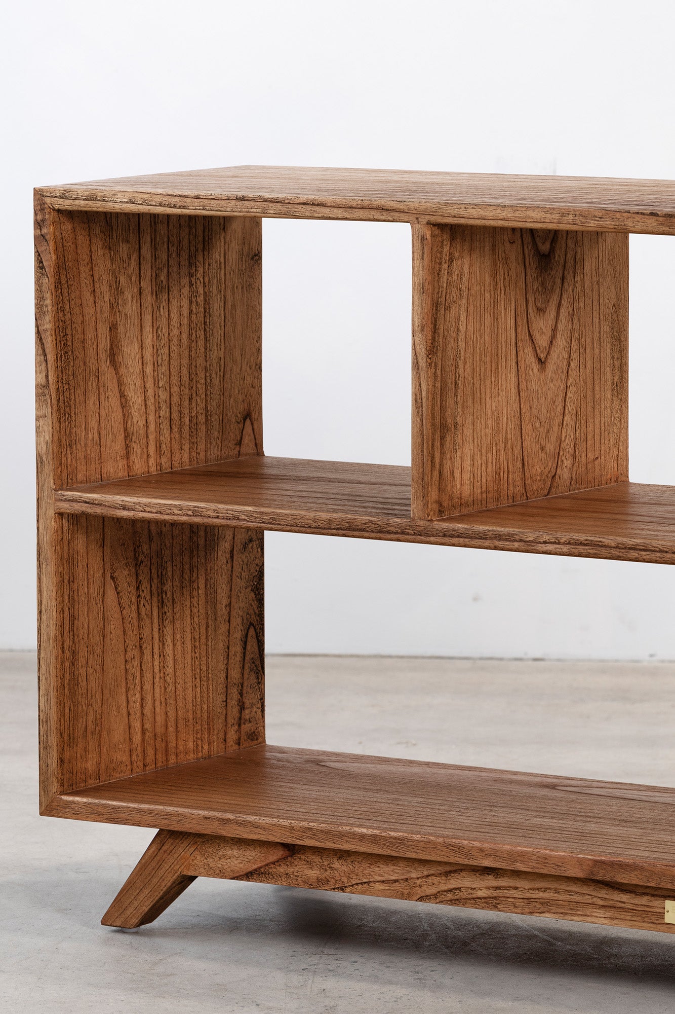 Avoca Bookcase - Antique Mindi