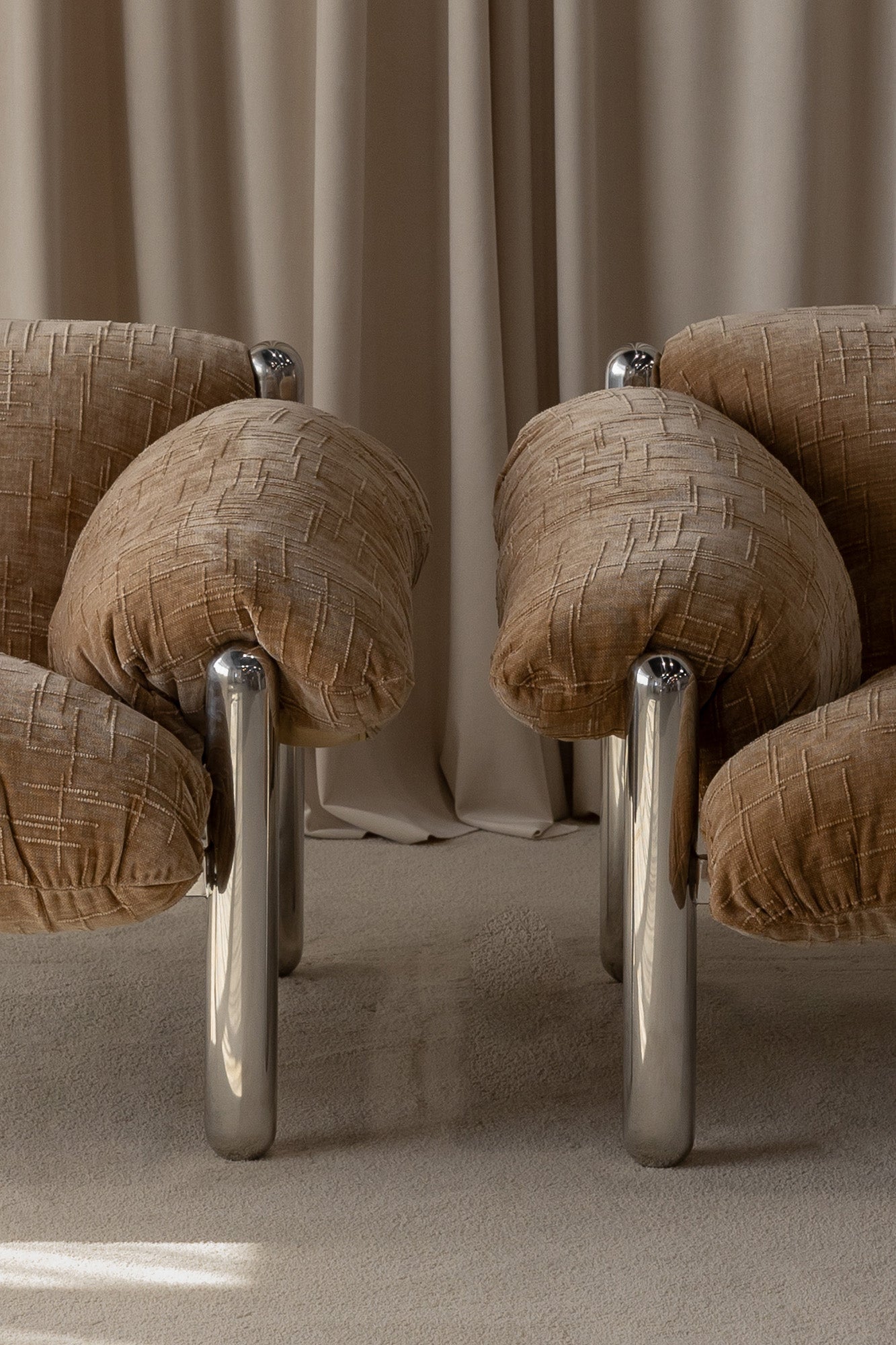 Raf Armchair - Goldie