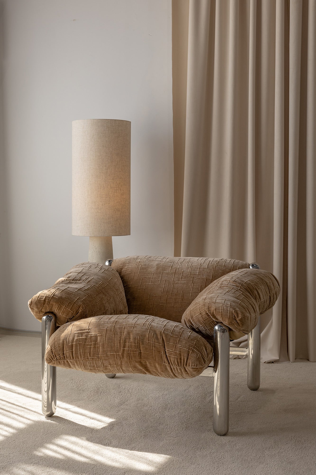 Raf Armchair - Goldie