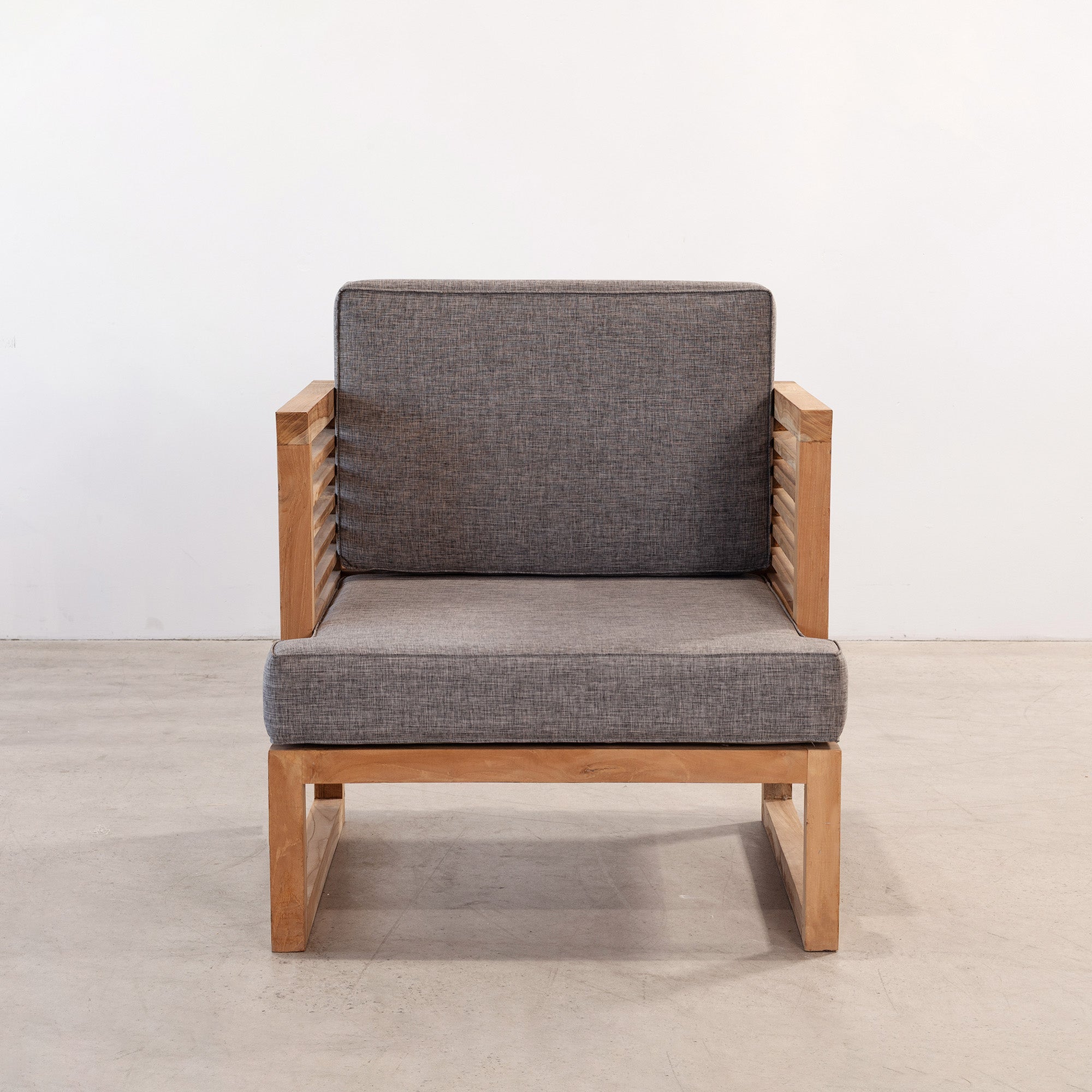 Courtney Outdoor Chair - Raw/Praia