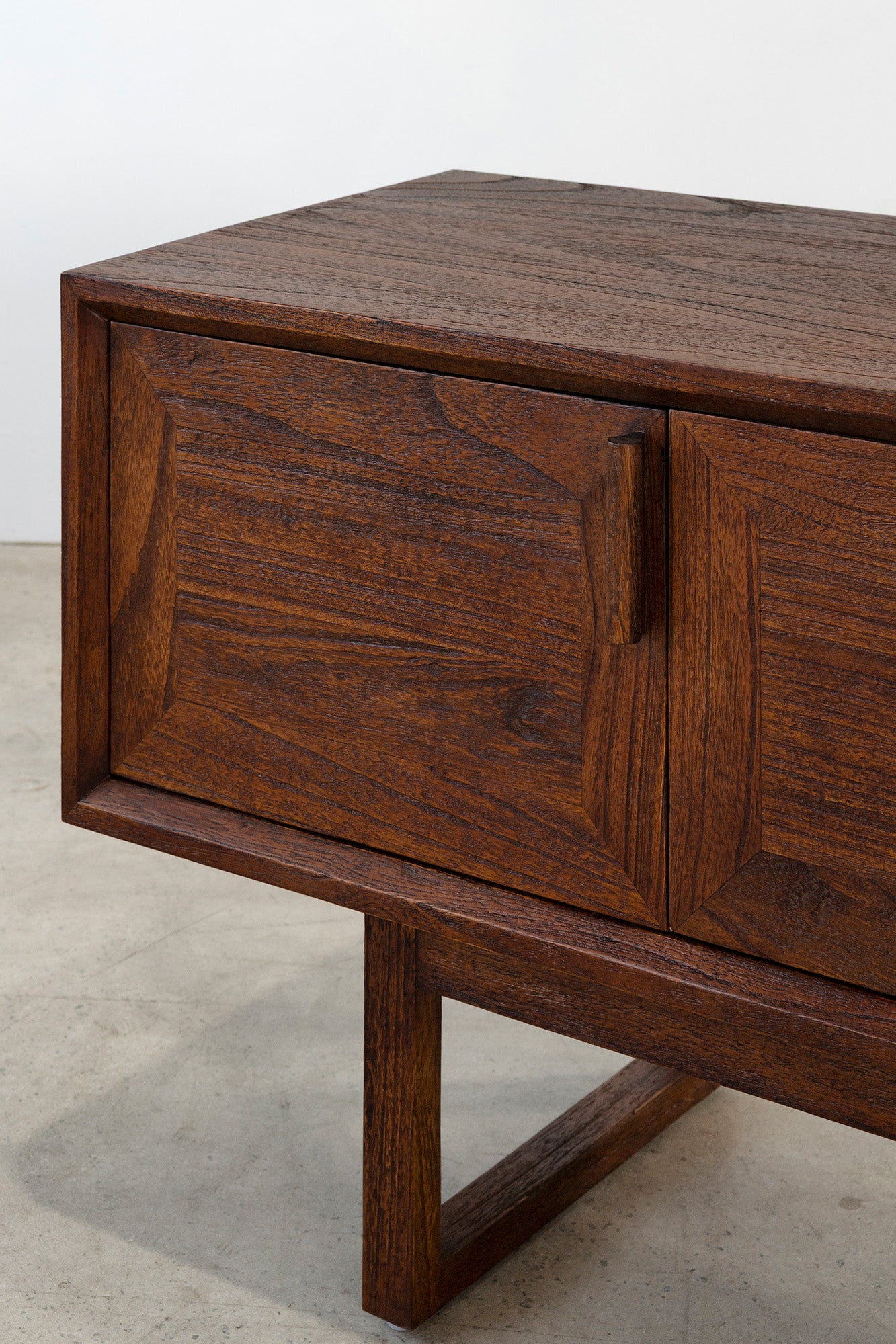 Enzo Entertainment Unit - Rustic Walnut