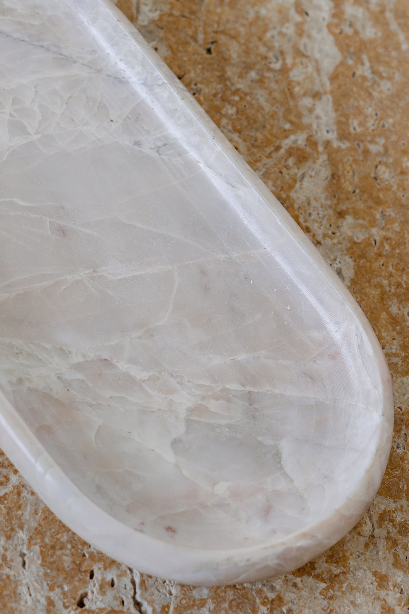 Marble Oval Tray - Pink Onyx