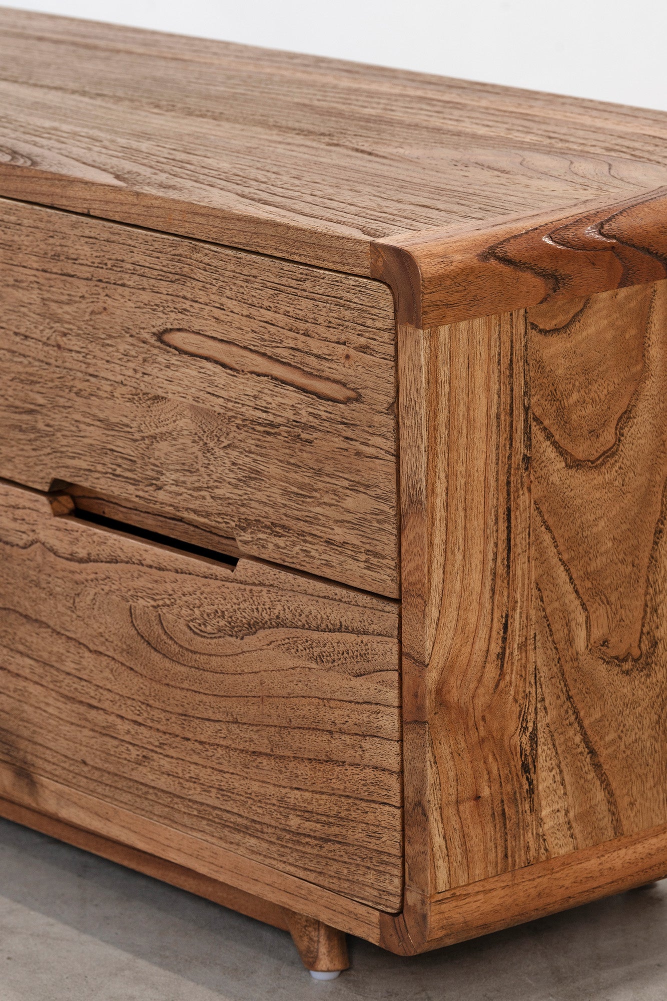 Penfolds Chest 2x3 - Antique Mindi