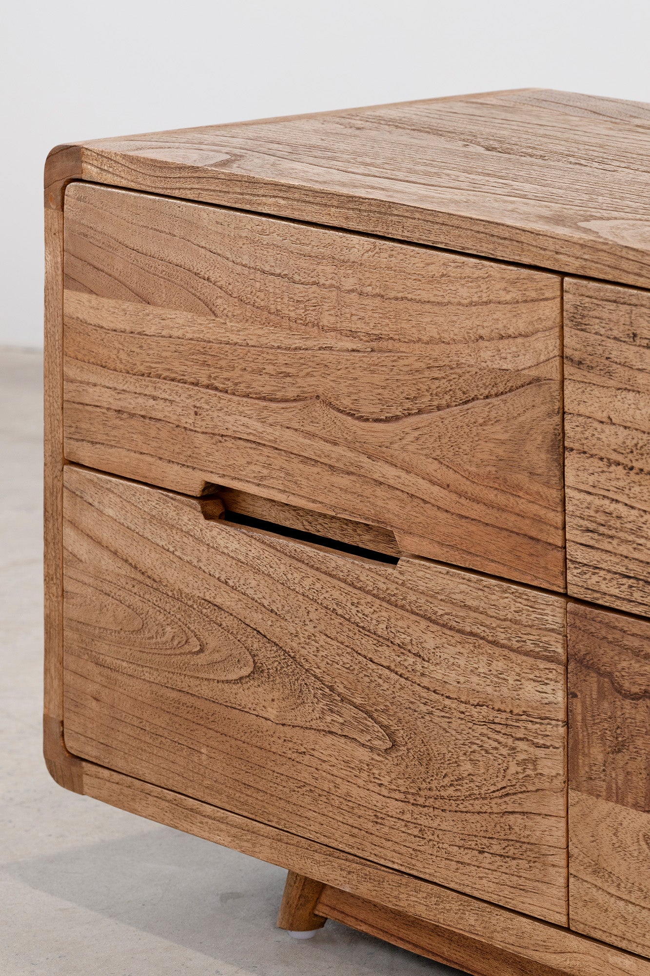 Penfolds Chest 2x3 - Antique Mindi