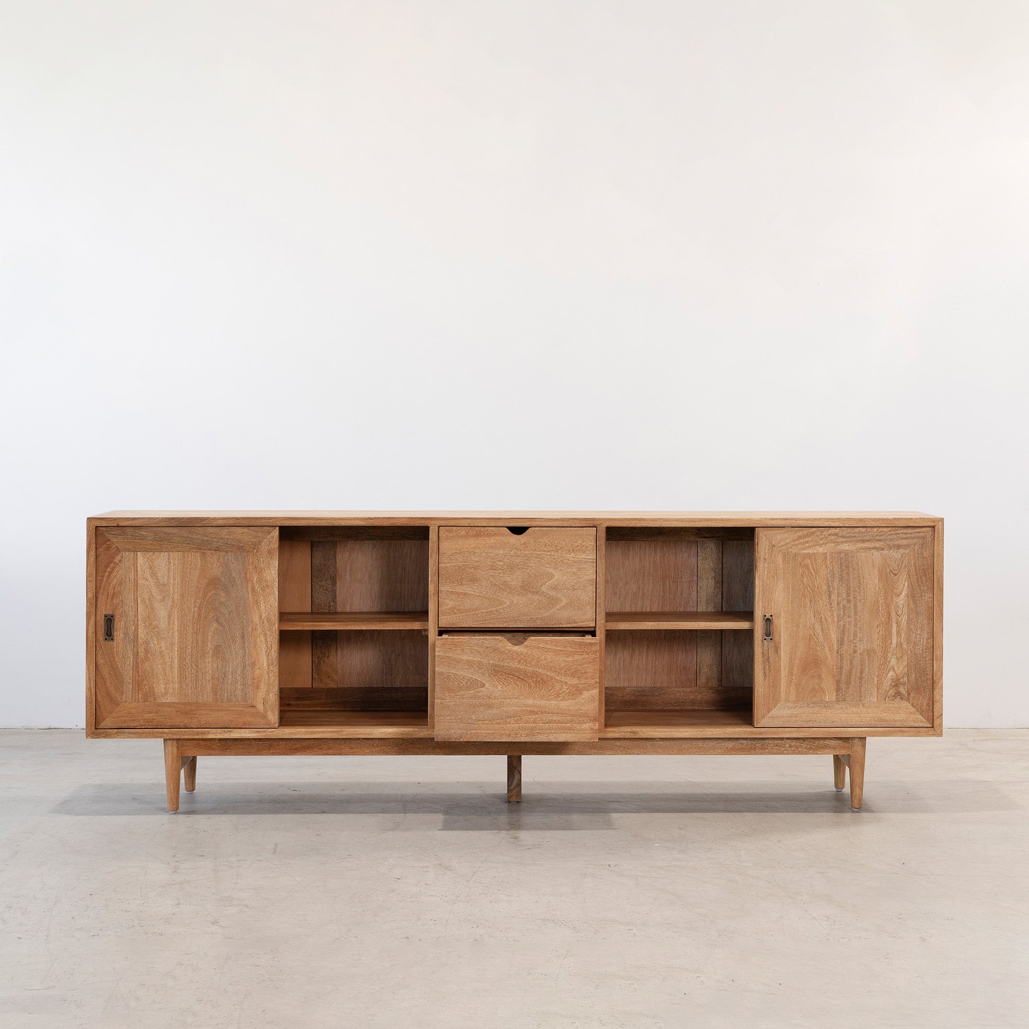 Polo Buffet - Rustic Matte