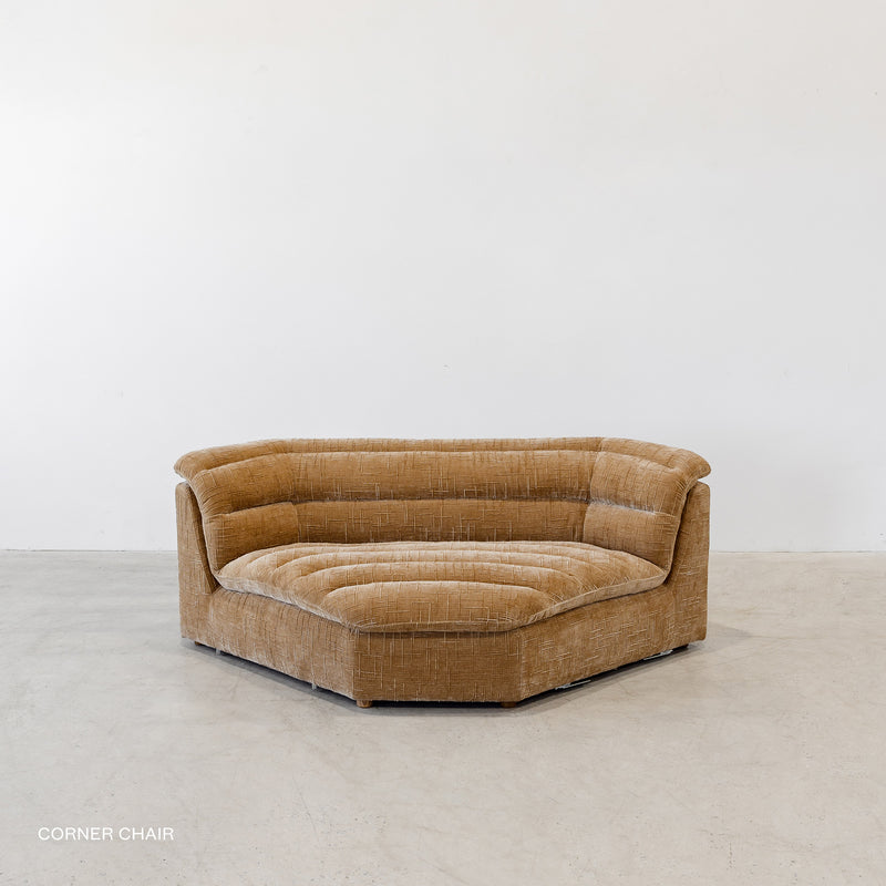 Rodin Corner Chair - Goldie