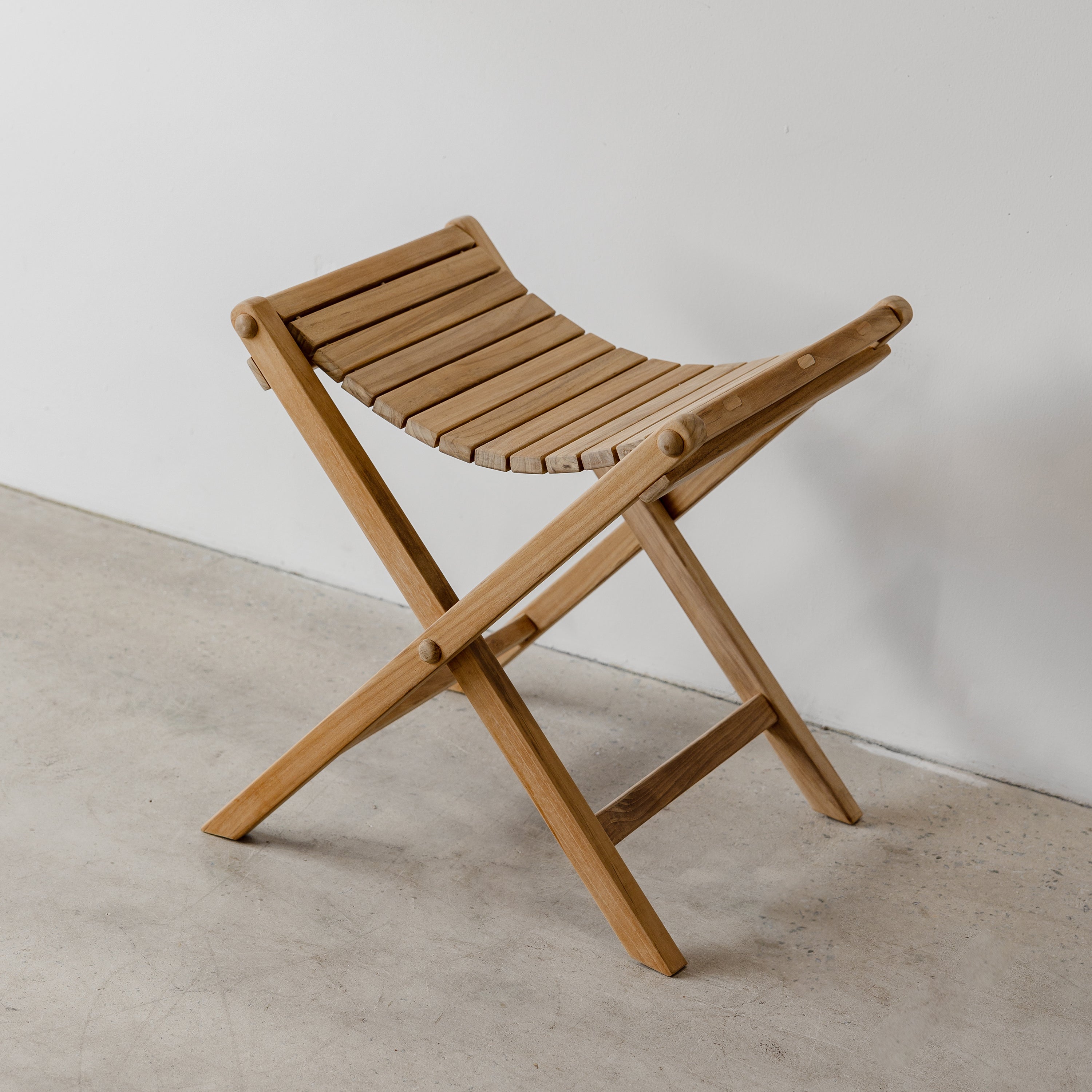 Teak Atelier Folding Stool