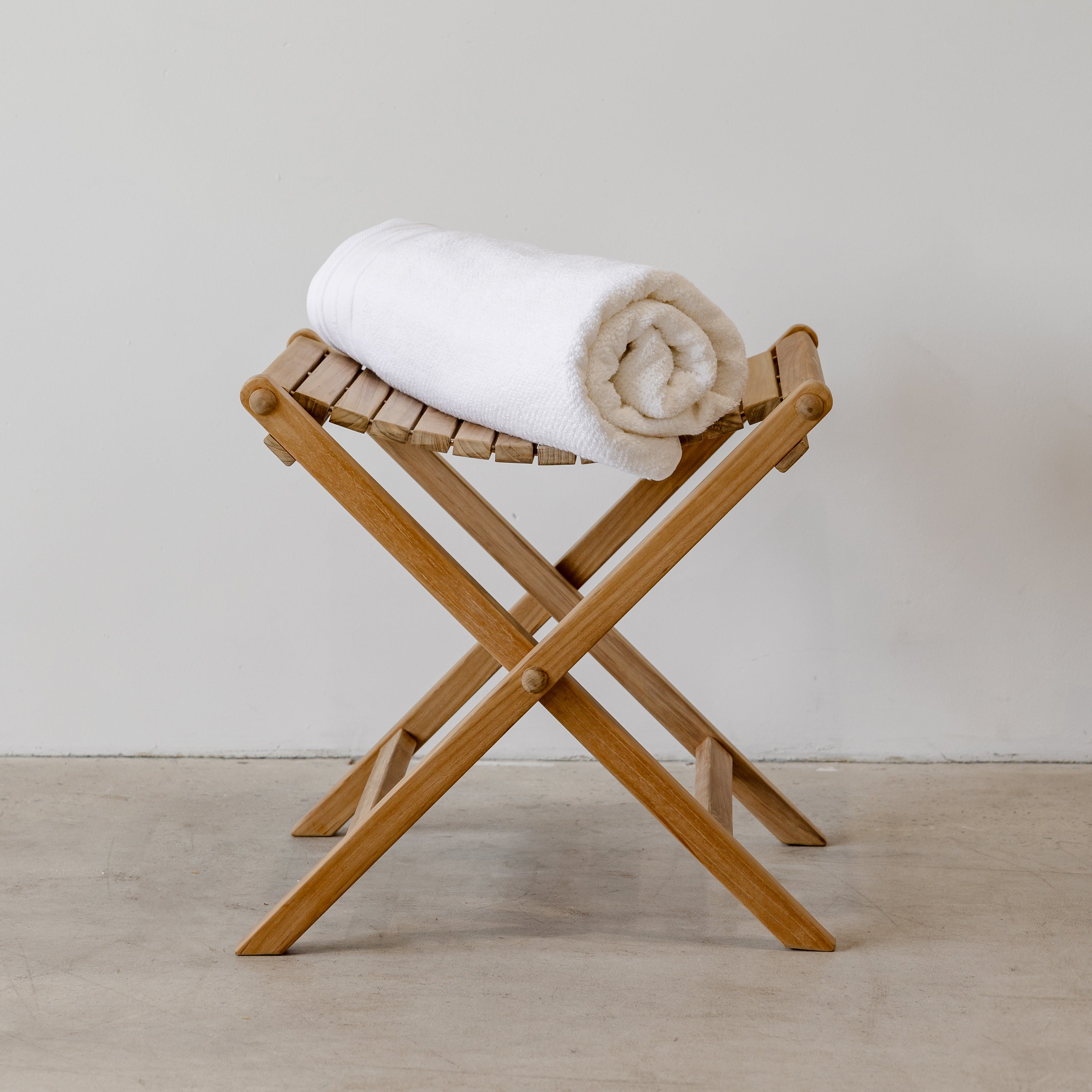 Teak Atelier Folding Stool