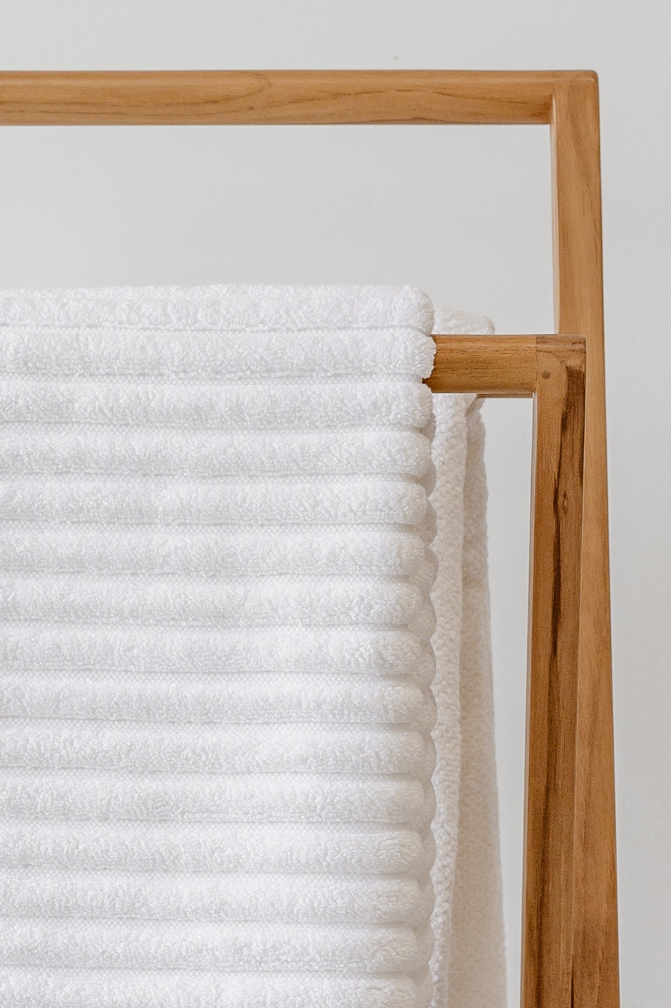 Teak Atelier Folding Towel Rack