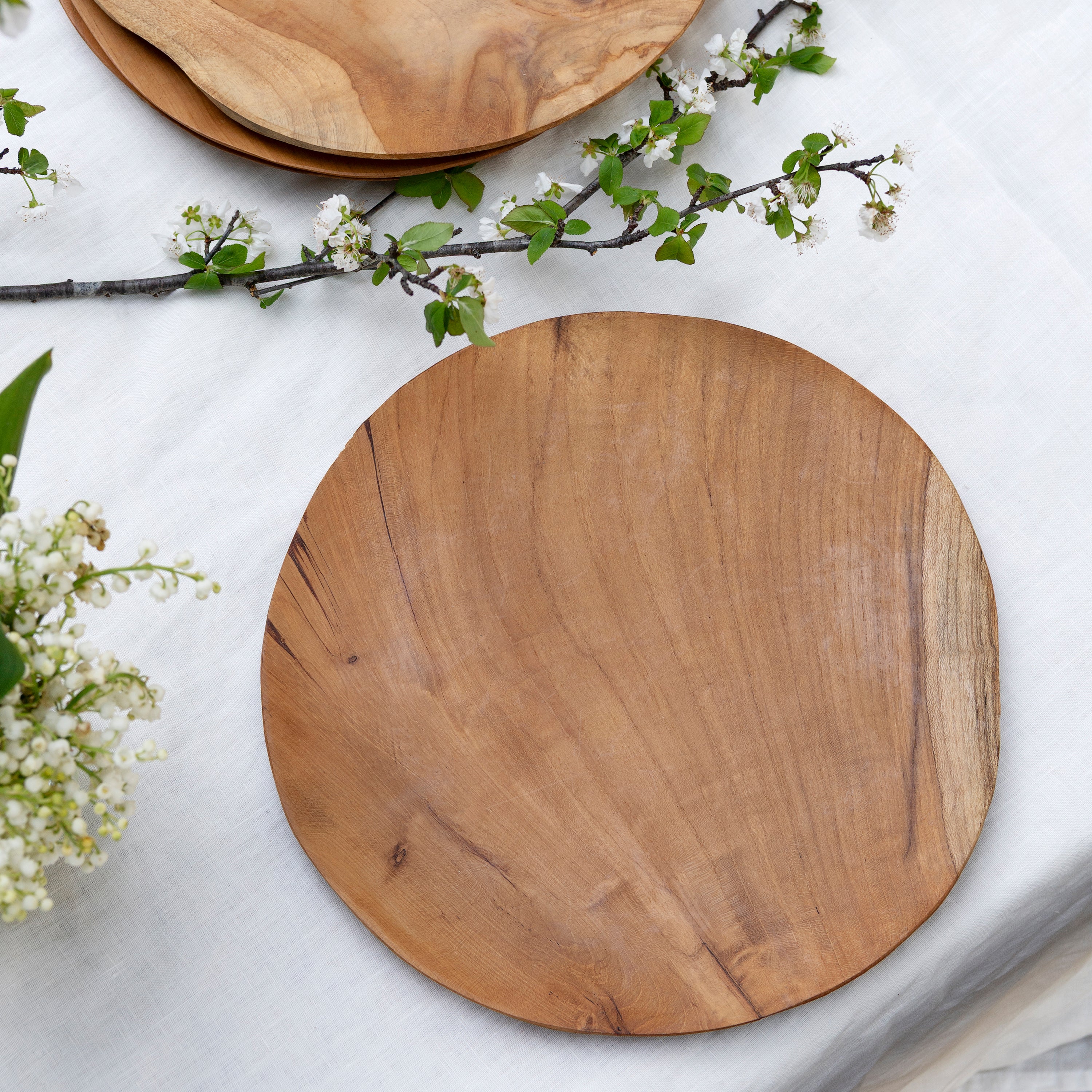 Round Teak Plate