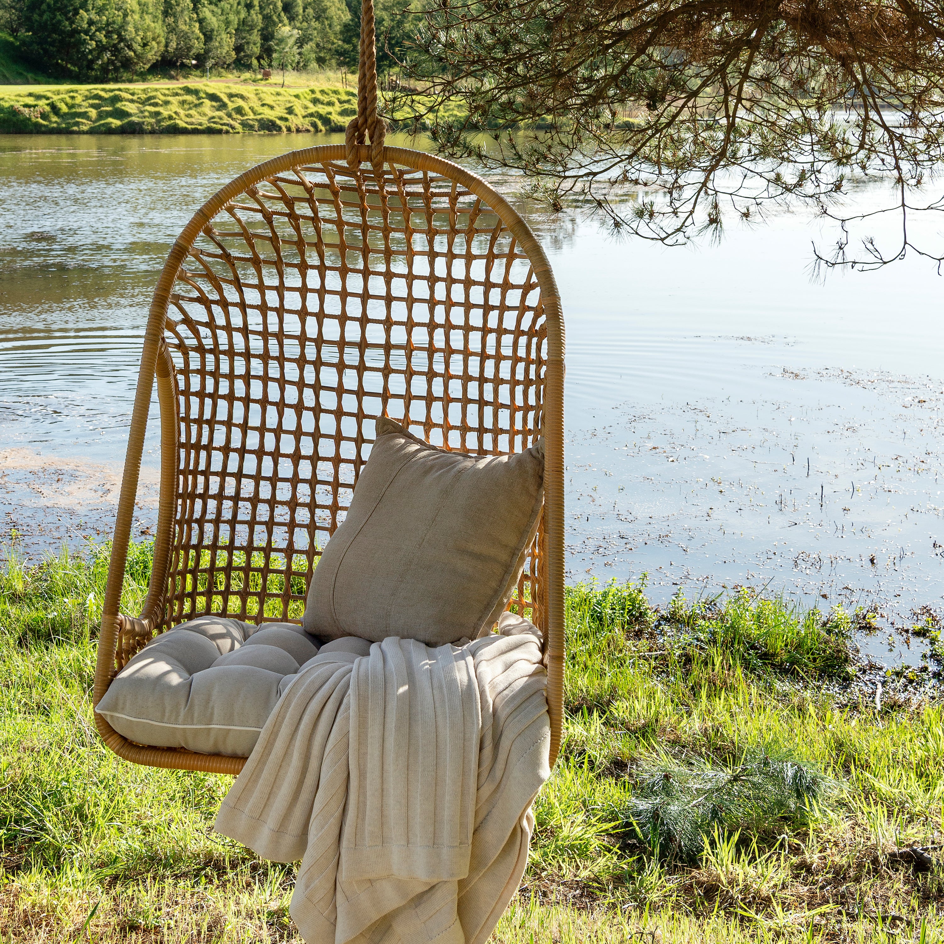 Skye Outdoor Hanging Chair - Natural