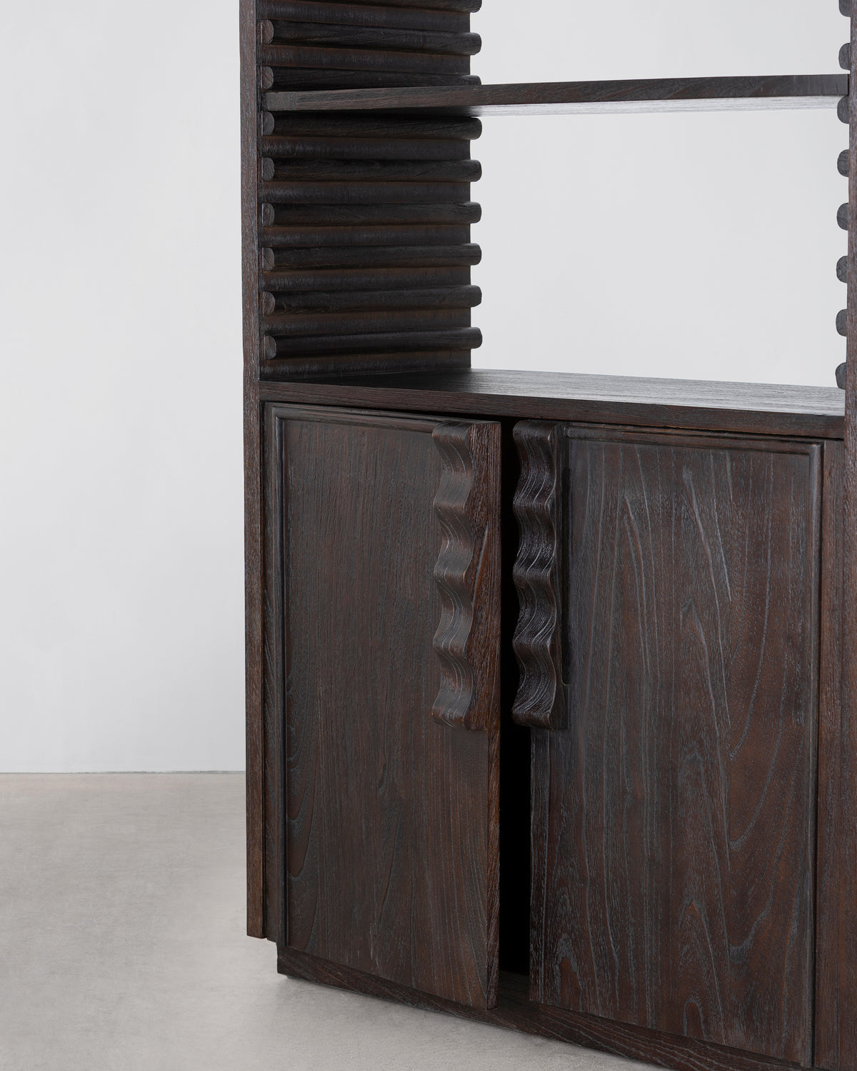 Astoria Bookcase - Cola