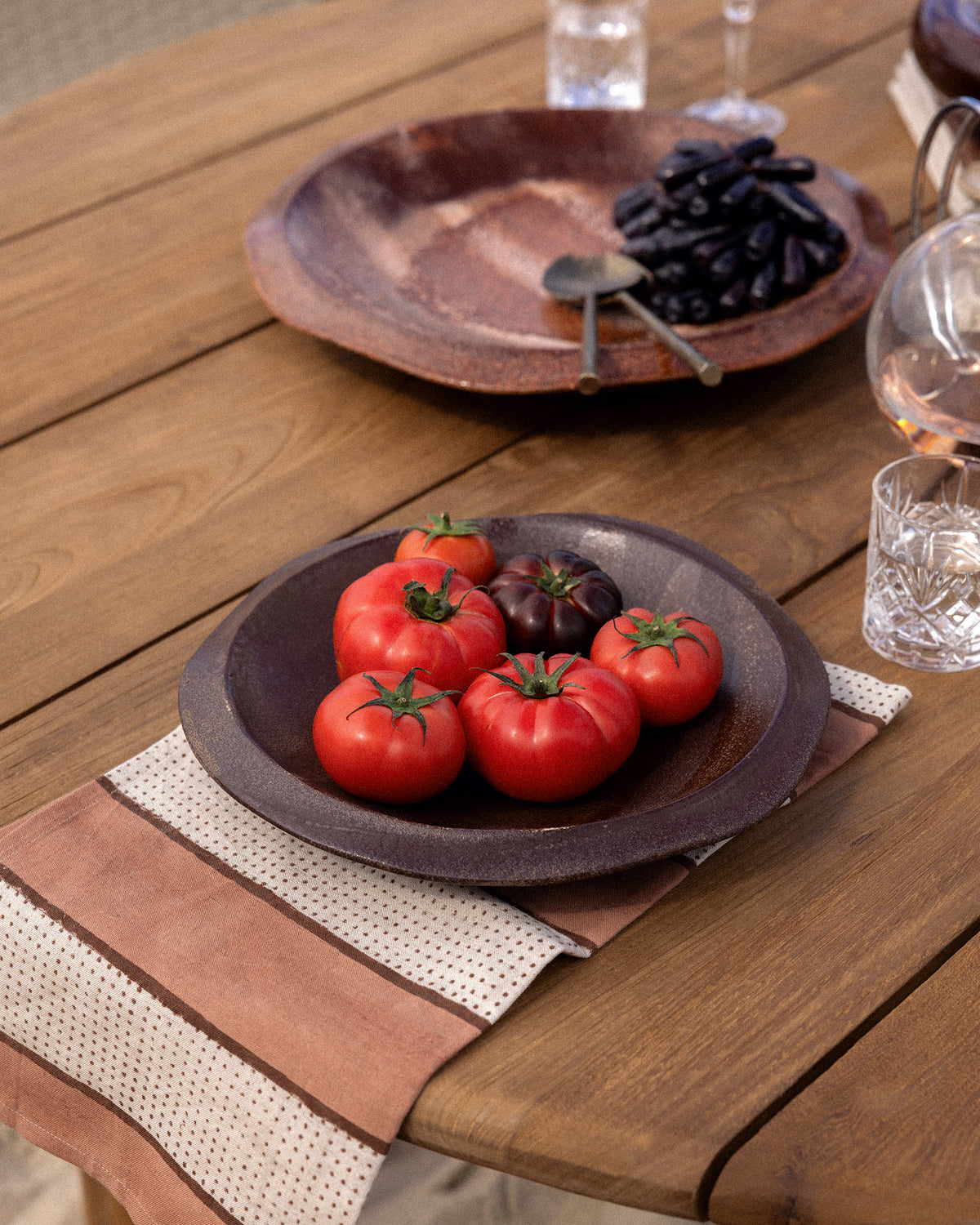 Frank Round Slatted Dining Table - Natural