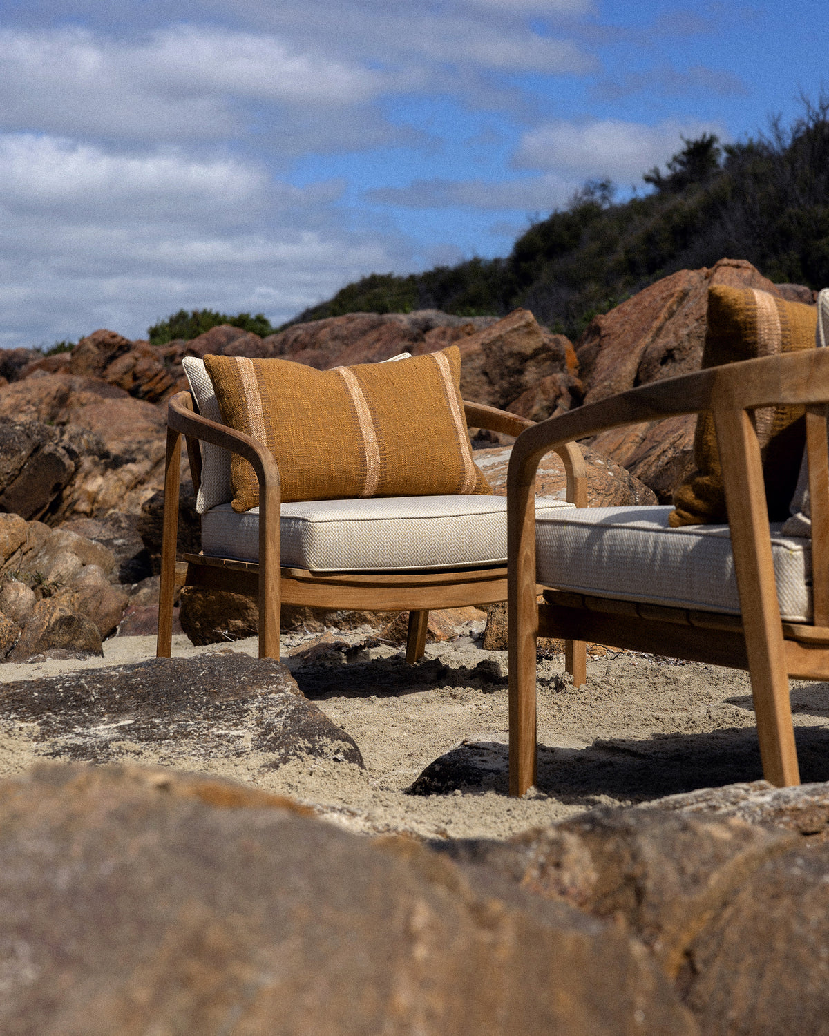 Vista Lounge Chair - Natural